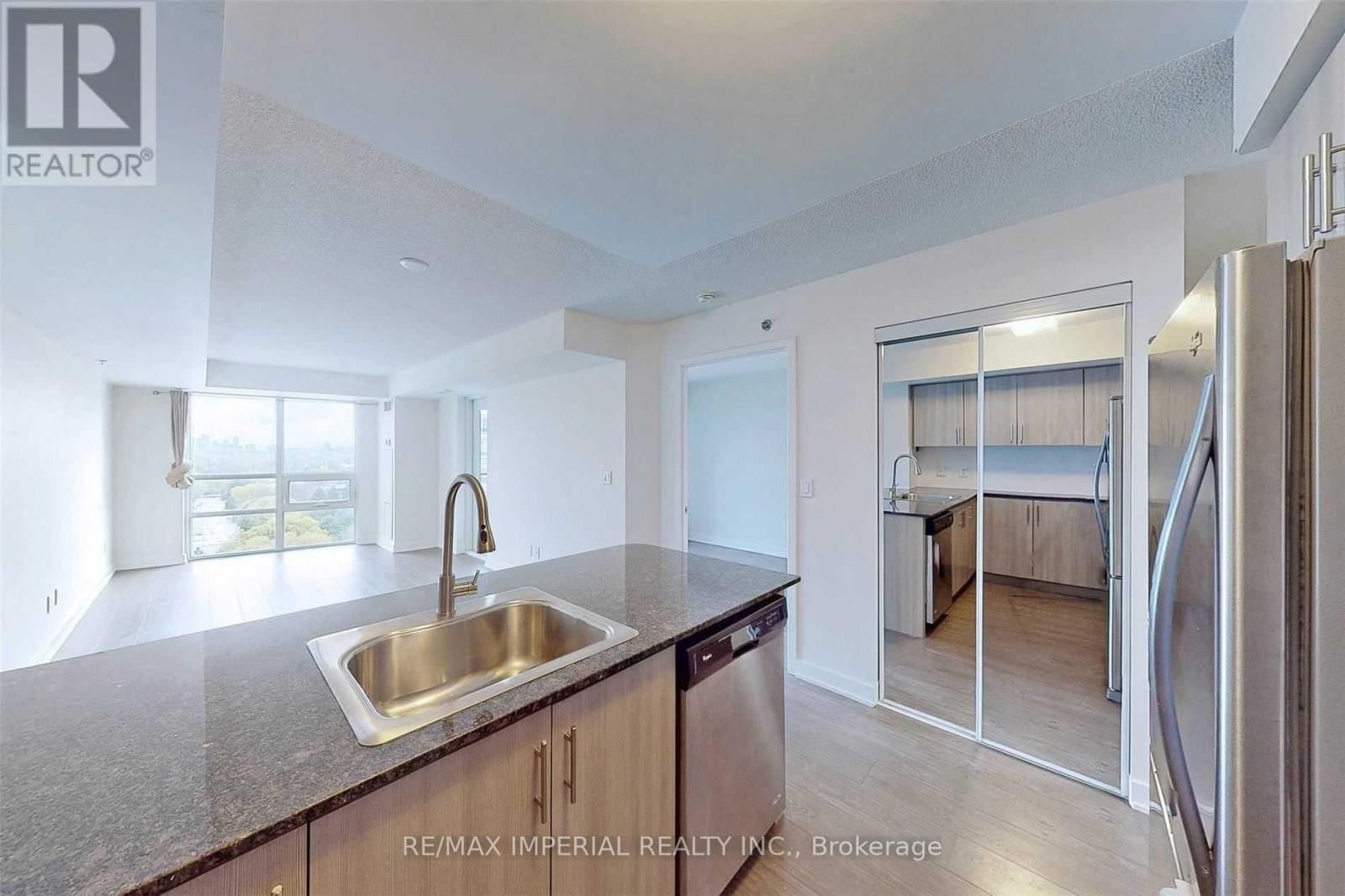 1110 - 185 BONIS AVENUE Image 6