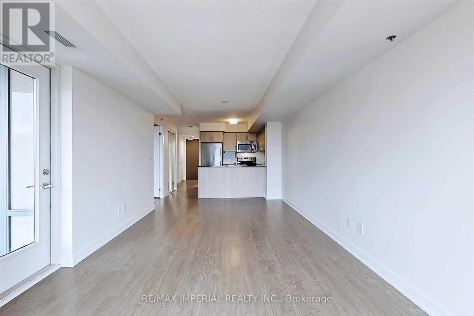 1110 - 185 BONIS AVENUE Image 7