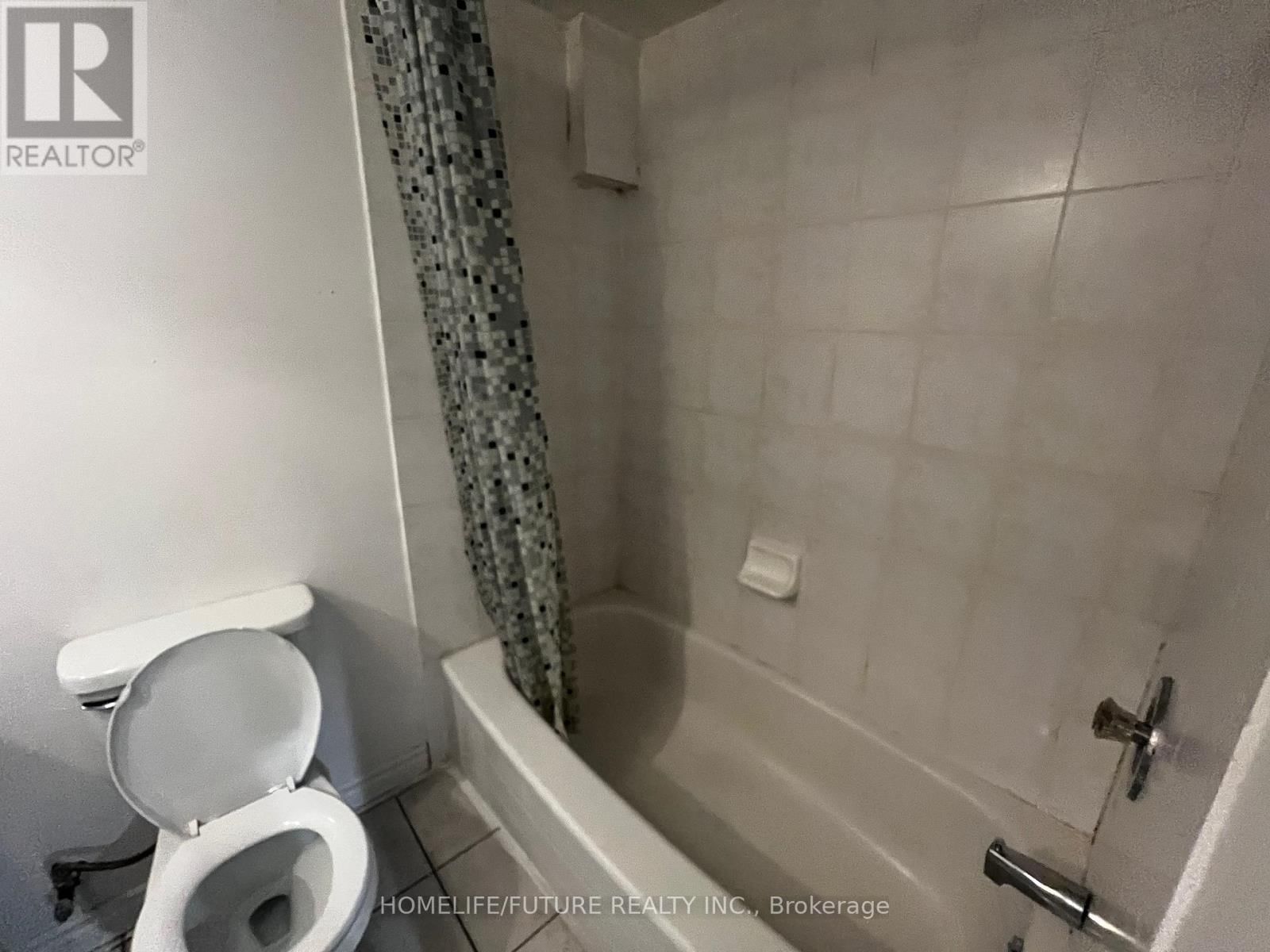 Bsmt - 27 WINSTANLY CRESCENT Image 15