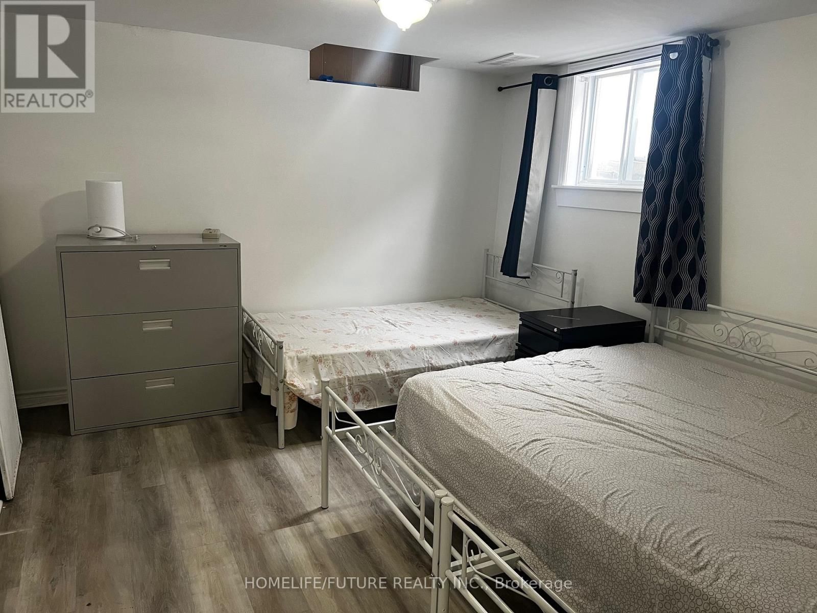 Bsmt - 27 WINSTANLY CRESCENT Image 16