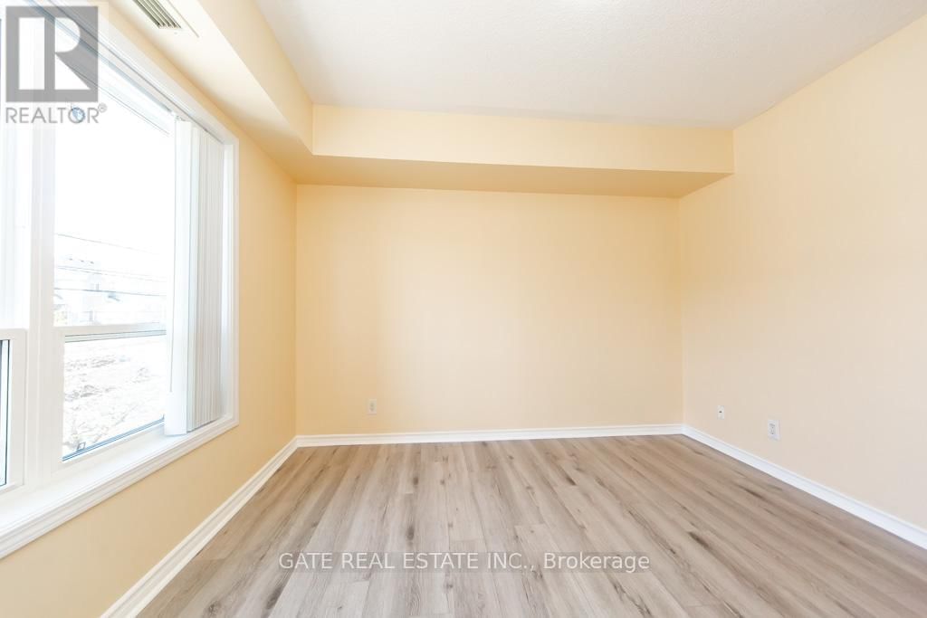 117 - 10 MENDELSSOHN STREET Image 32