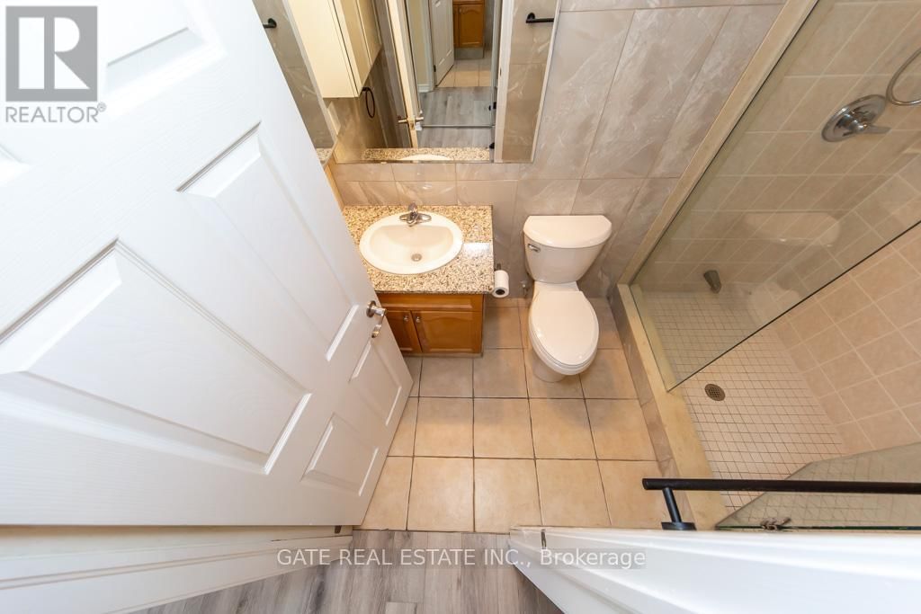 117 - 10 MENDELSSOHN STREET Image 36