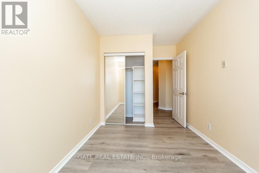 117 - 10 MENDELSSOHN STREET Image 41