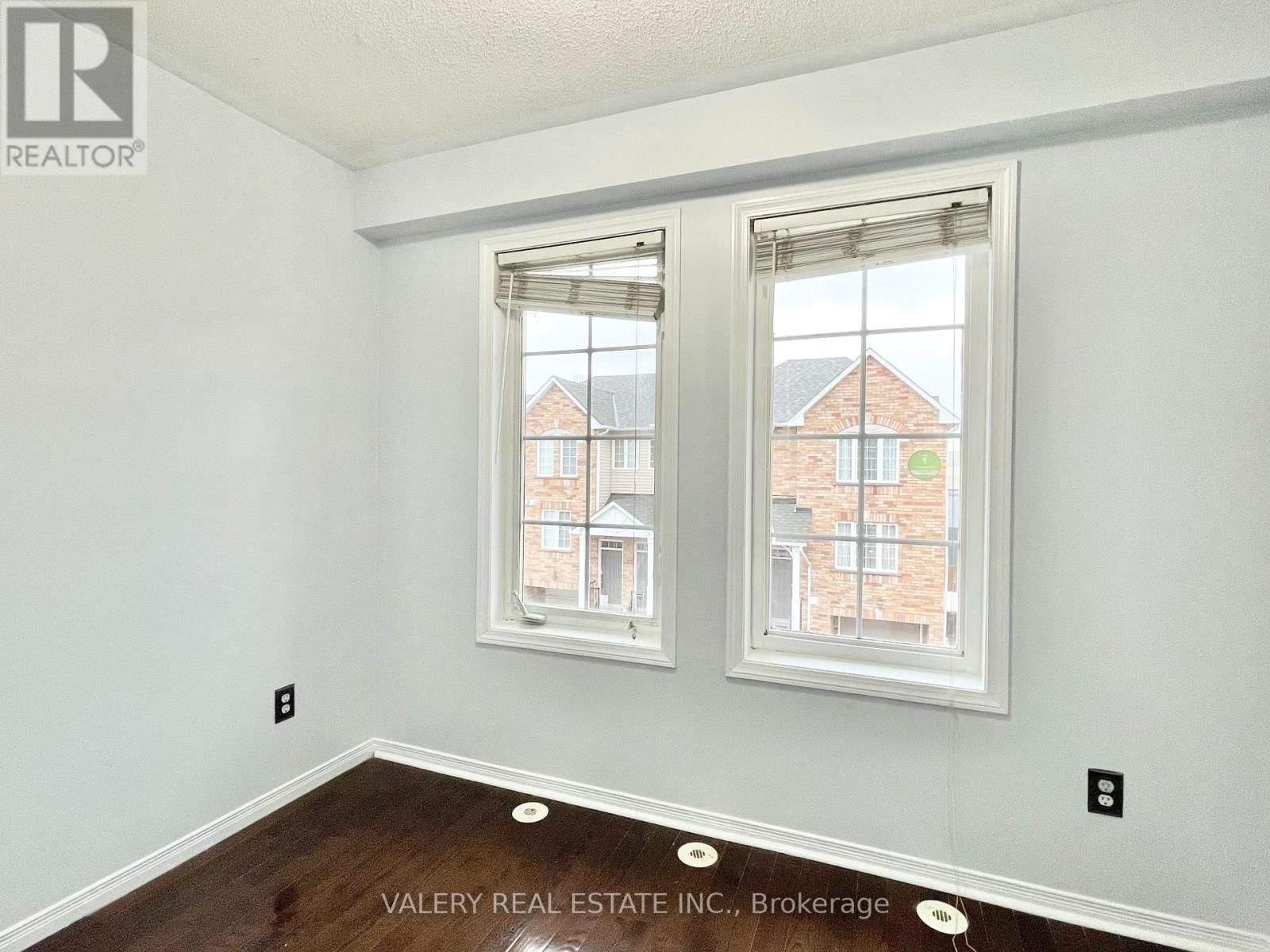 4 - 2788 EGLINTON AVENUE EAST Image 16