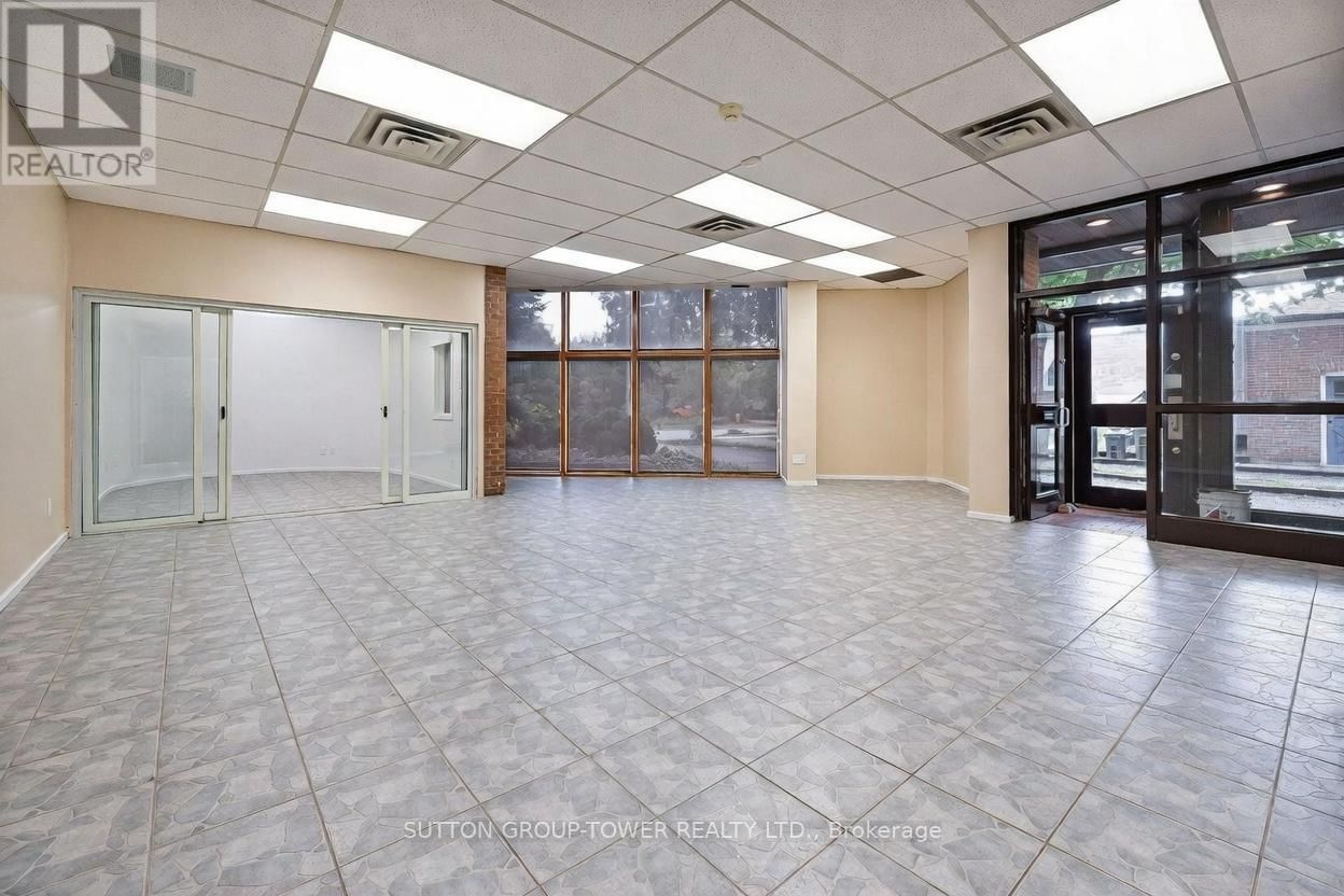 6 COLLINSGROVE ROAD Image 16