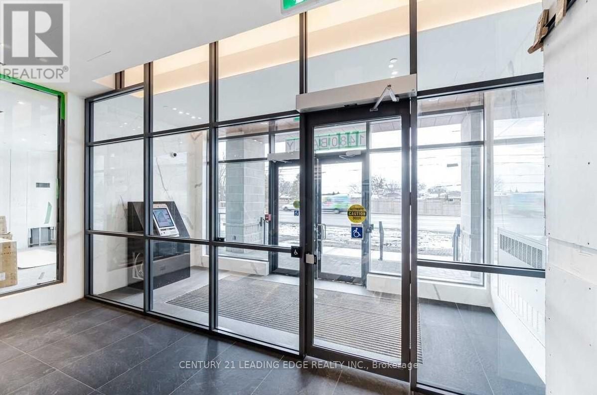 206 - 1480 BAYLY STREET Image 18