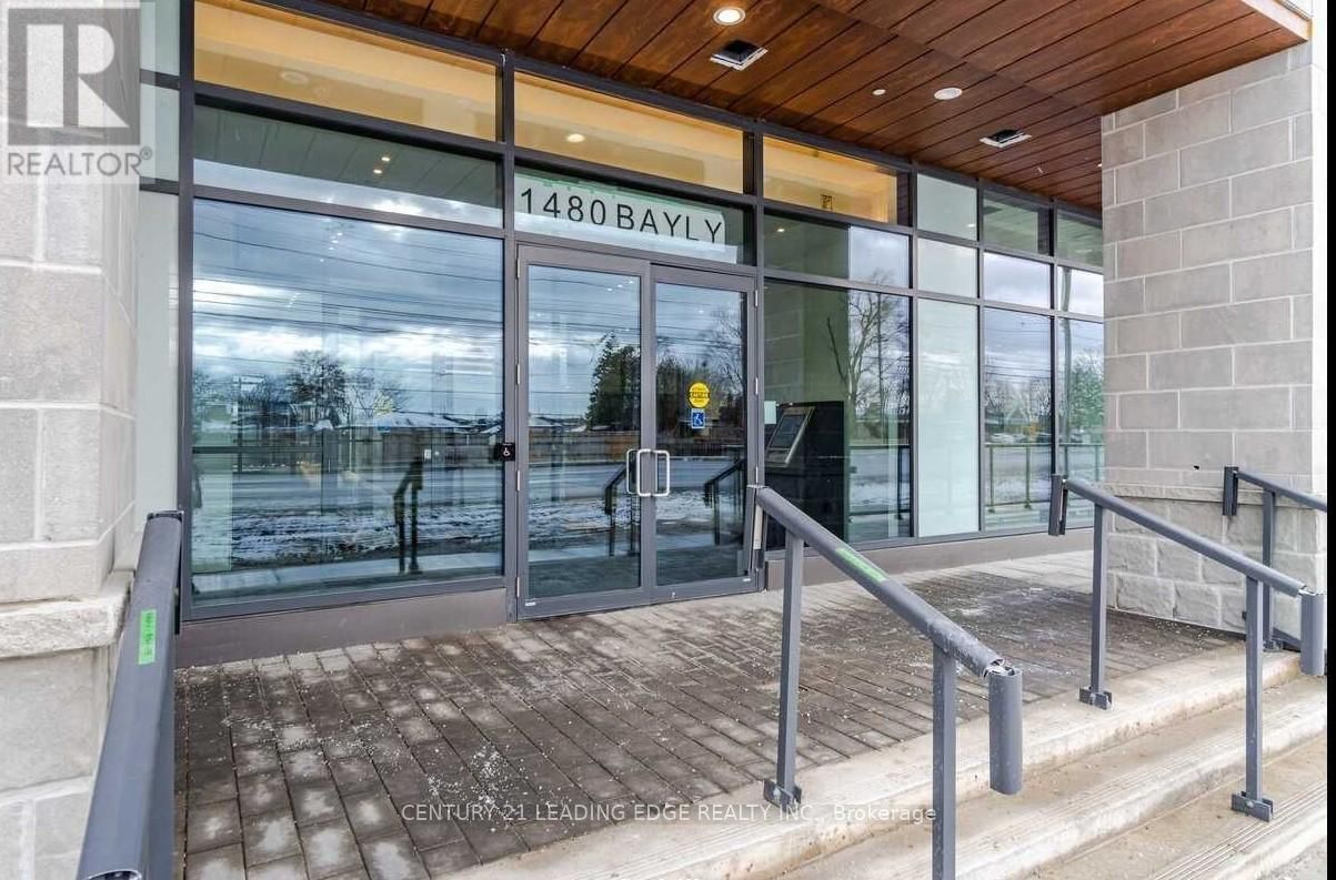 206 - 1480 BAYLY STREET Image 19