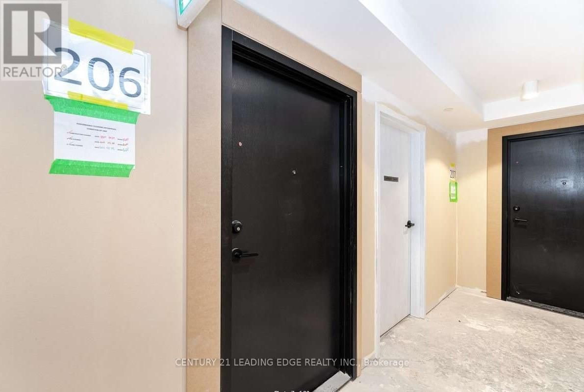 206 - 1480 BAYLY STREET Image 21