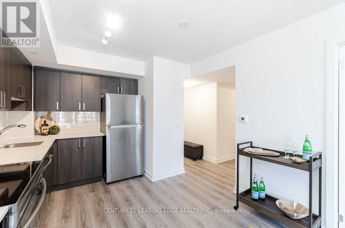 206 - 1480 BAYLY STREET Image 4