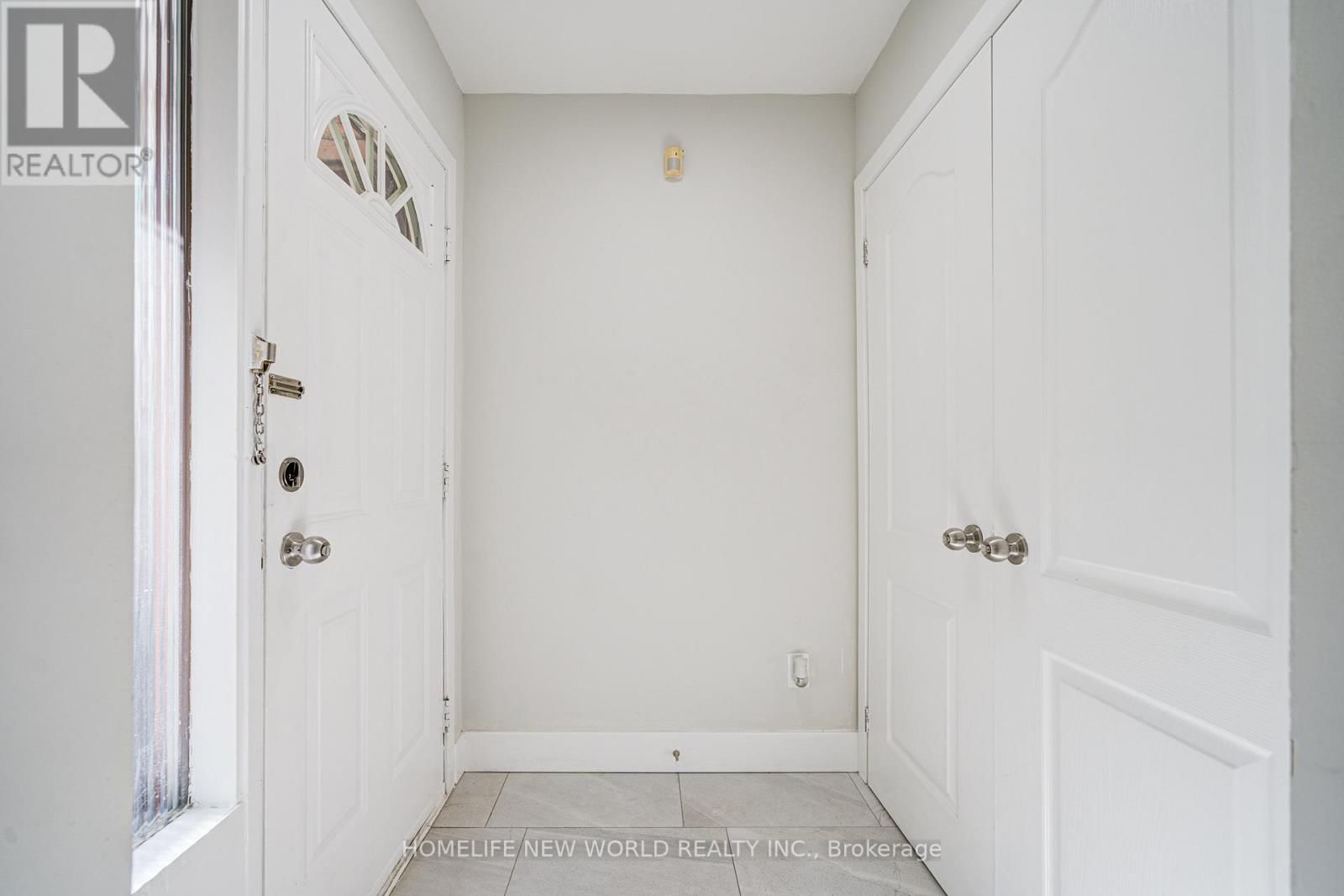 29 PUMA DRIVE Image 4