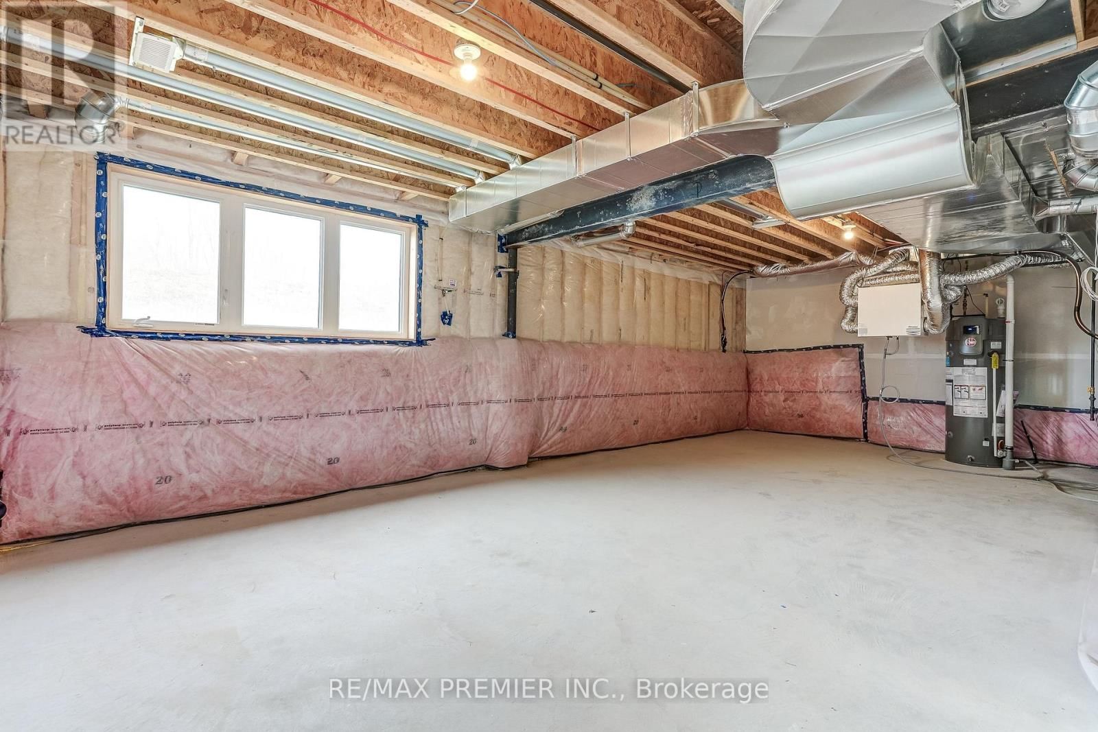 1218 TALISMAN MANOR Image 36