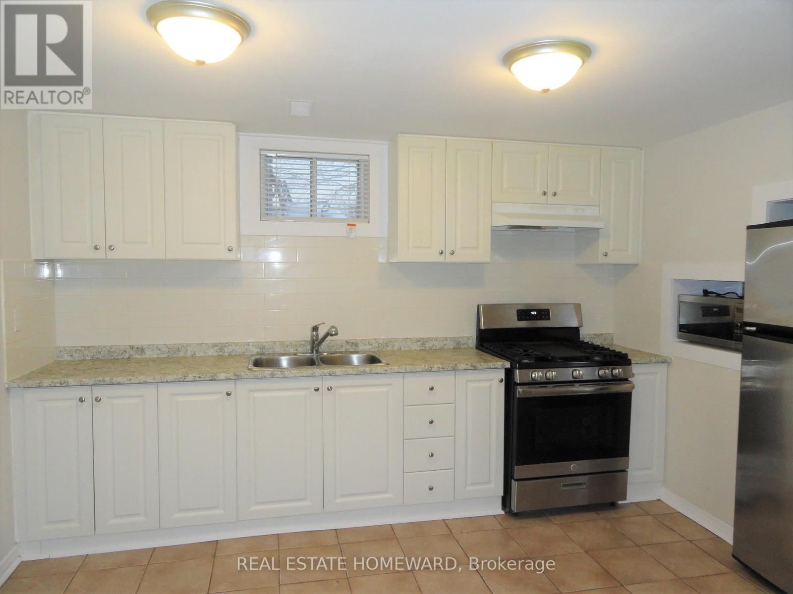 30 BAYBROOK CRESCENT Image 7