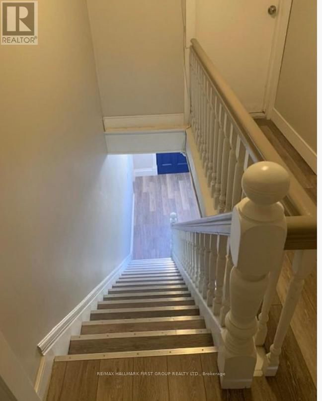 3 - 730 SIMCOE STREET SOUTH Image 3