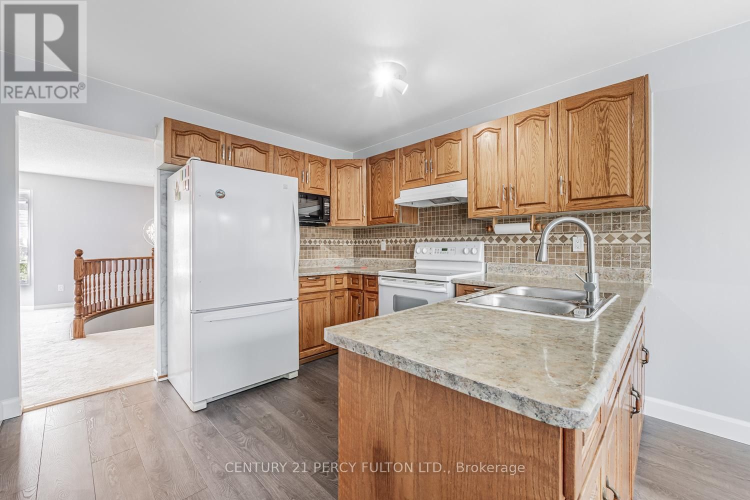 34 KINGSWOOD DRIVE NORTH Image 18