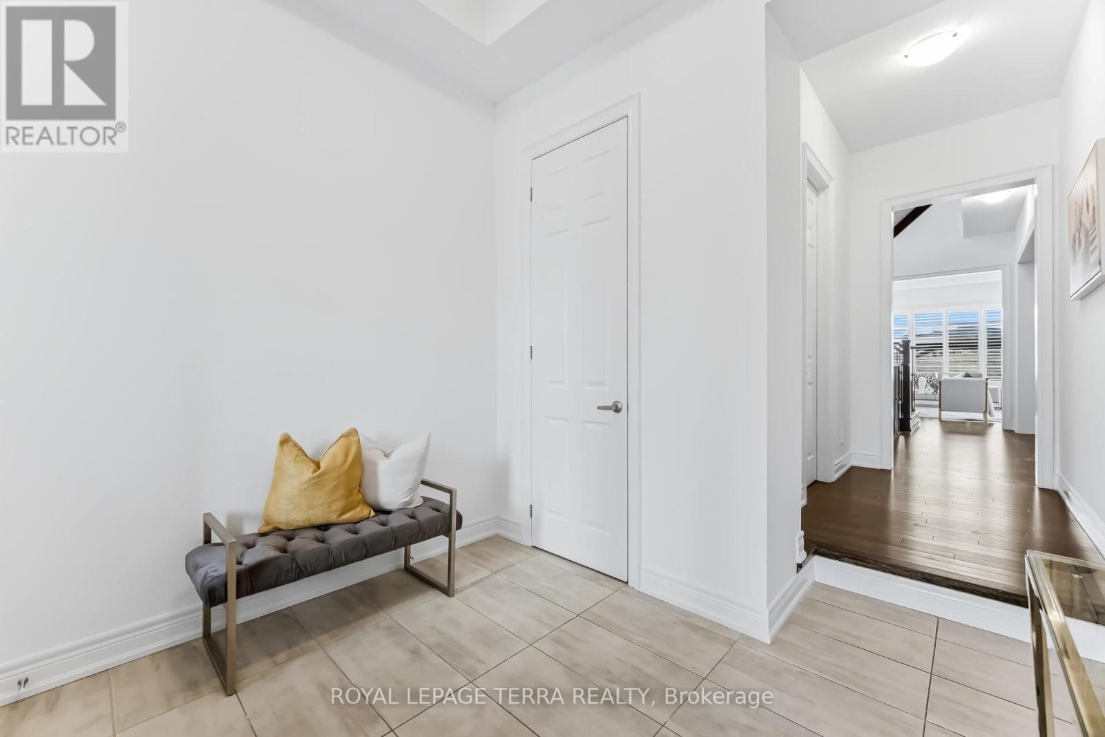 11 LOCKTON STREET Image 5