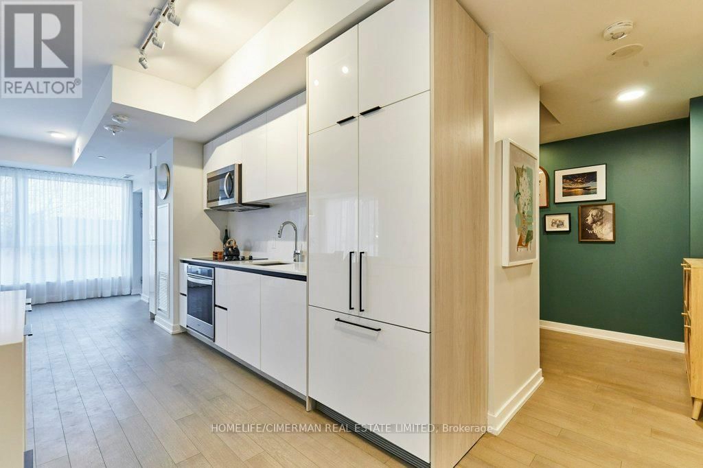 328 - 150 LOGAN AVENUE Image 10