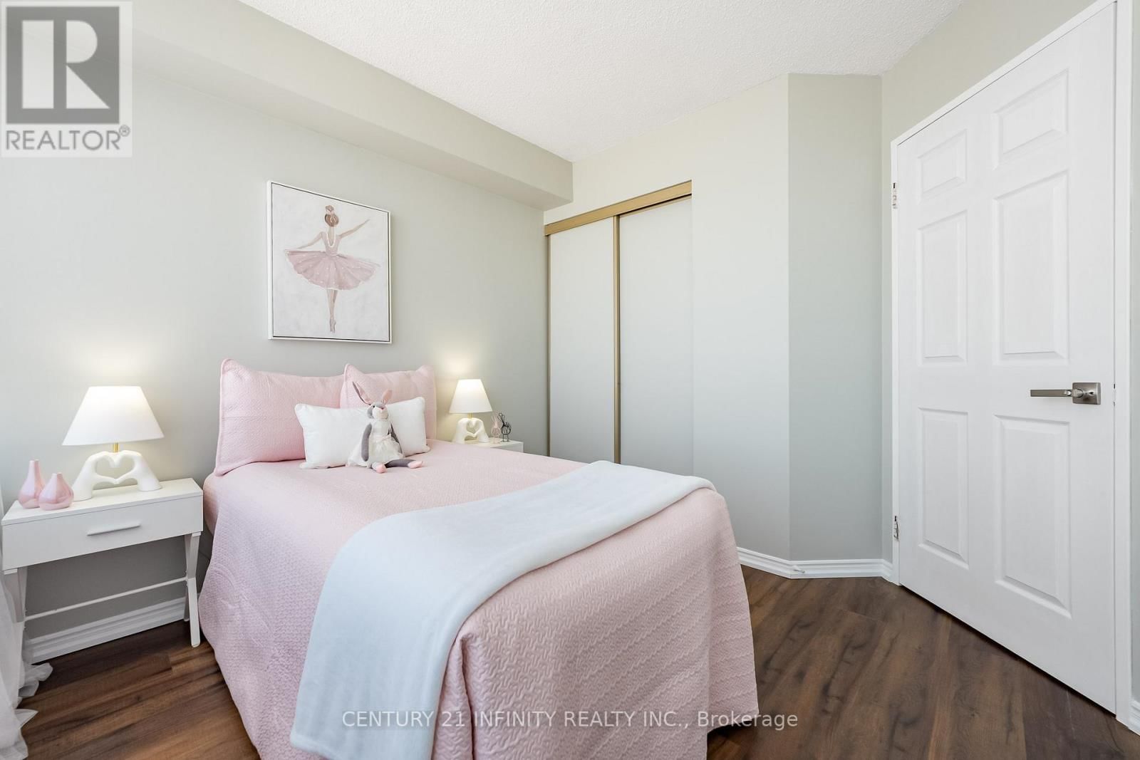 1206 - 5 GREYSTONE WALK DRIVE Image 12