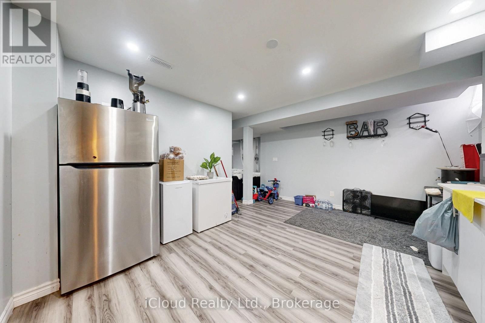 6 MT PLEASANT AVENUE Image 46