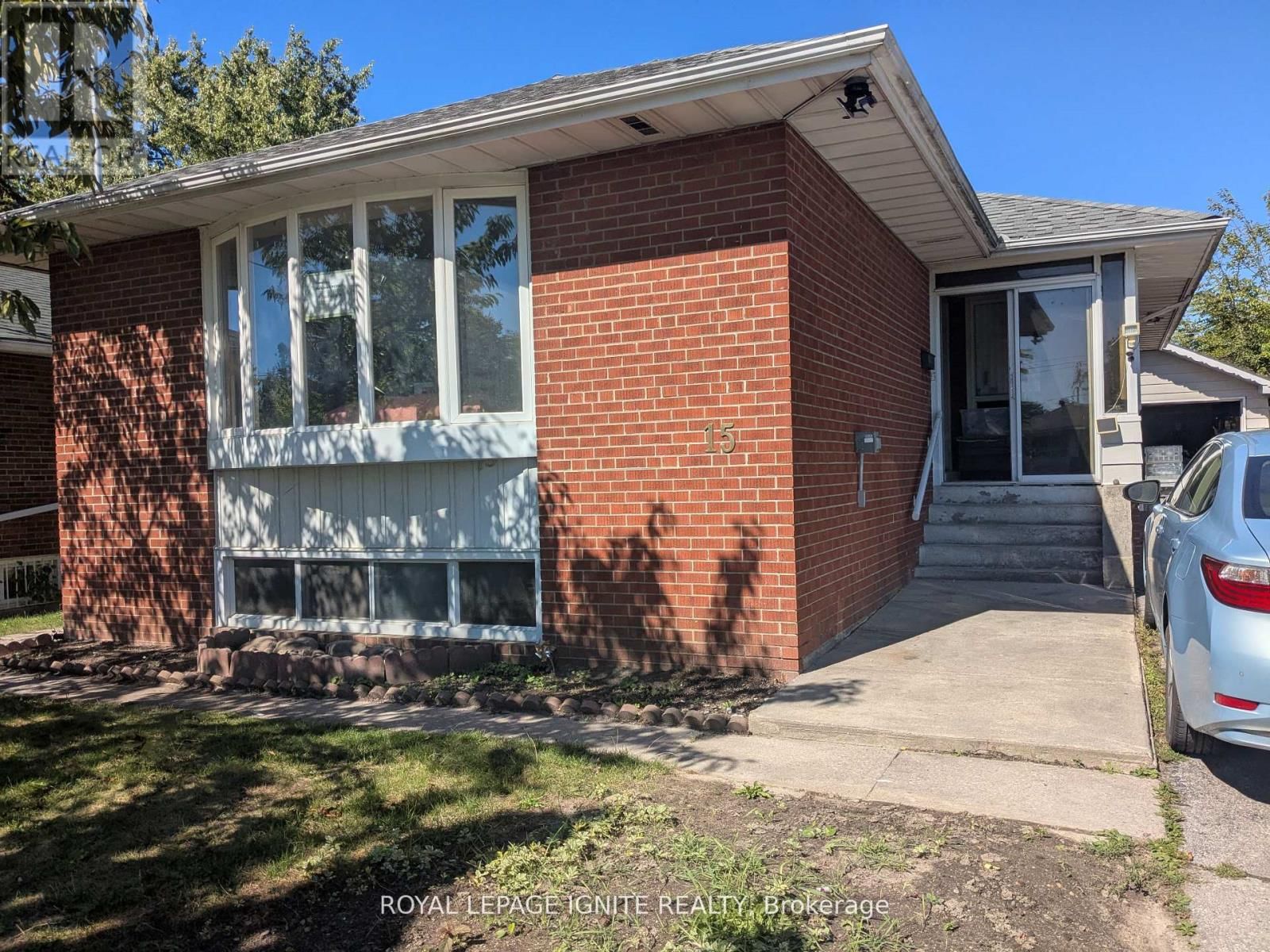 Bsmt - 15 BEACHAM CRESCENT Image 1