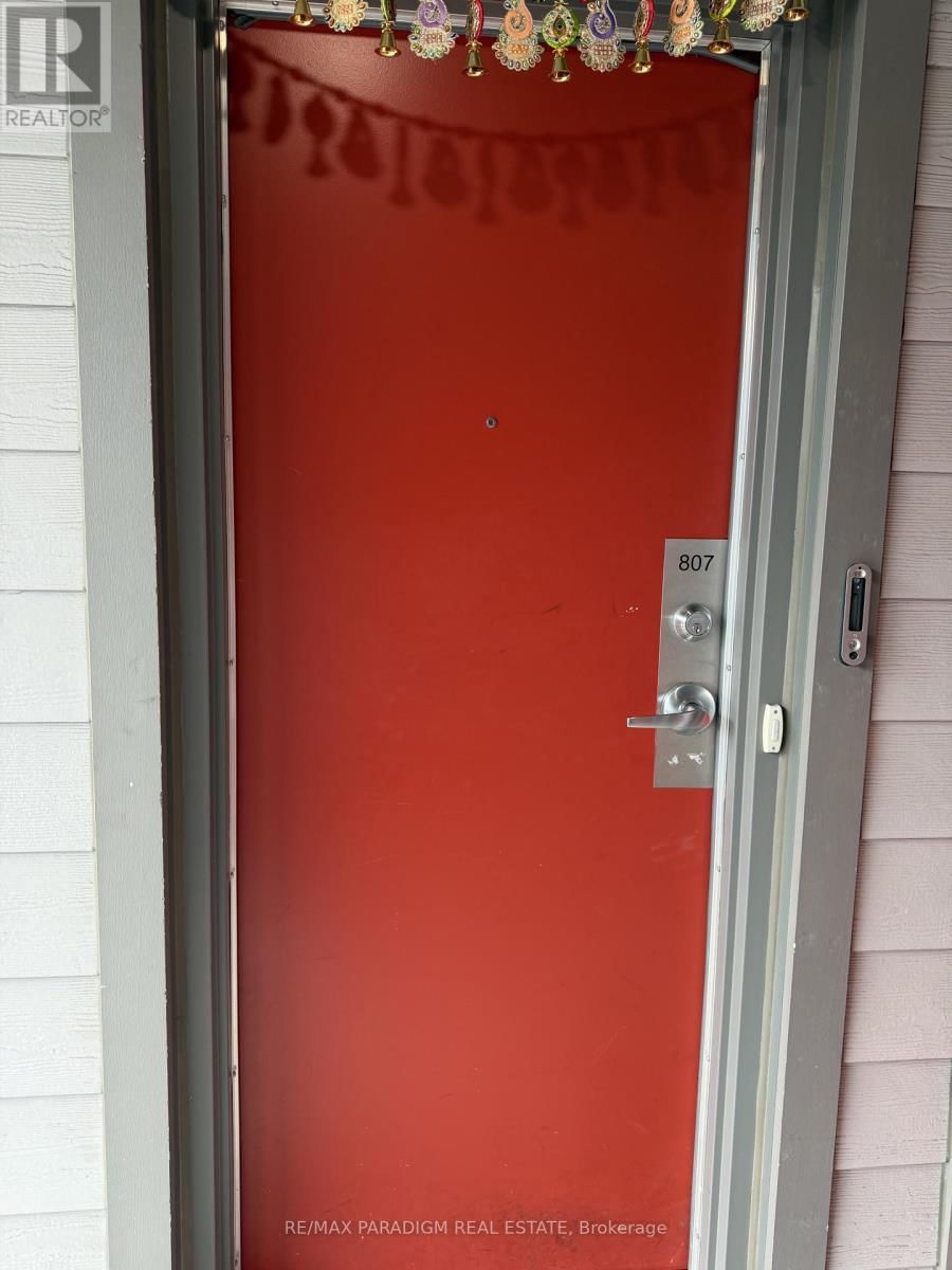 807 - 2635 WILLIAM JACKSON DRIVE Image 3