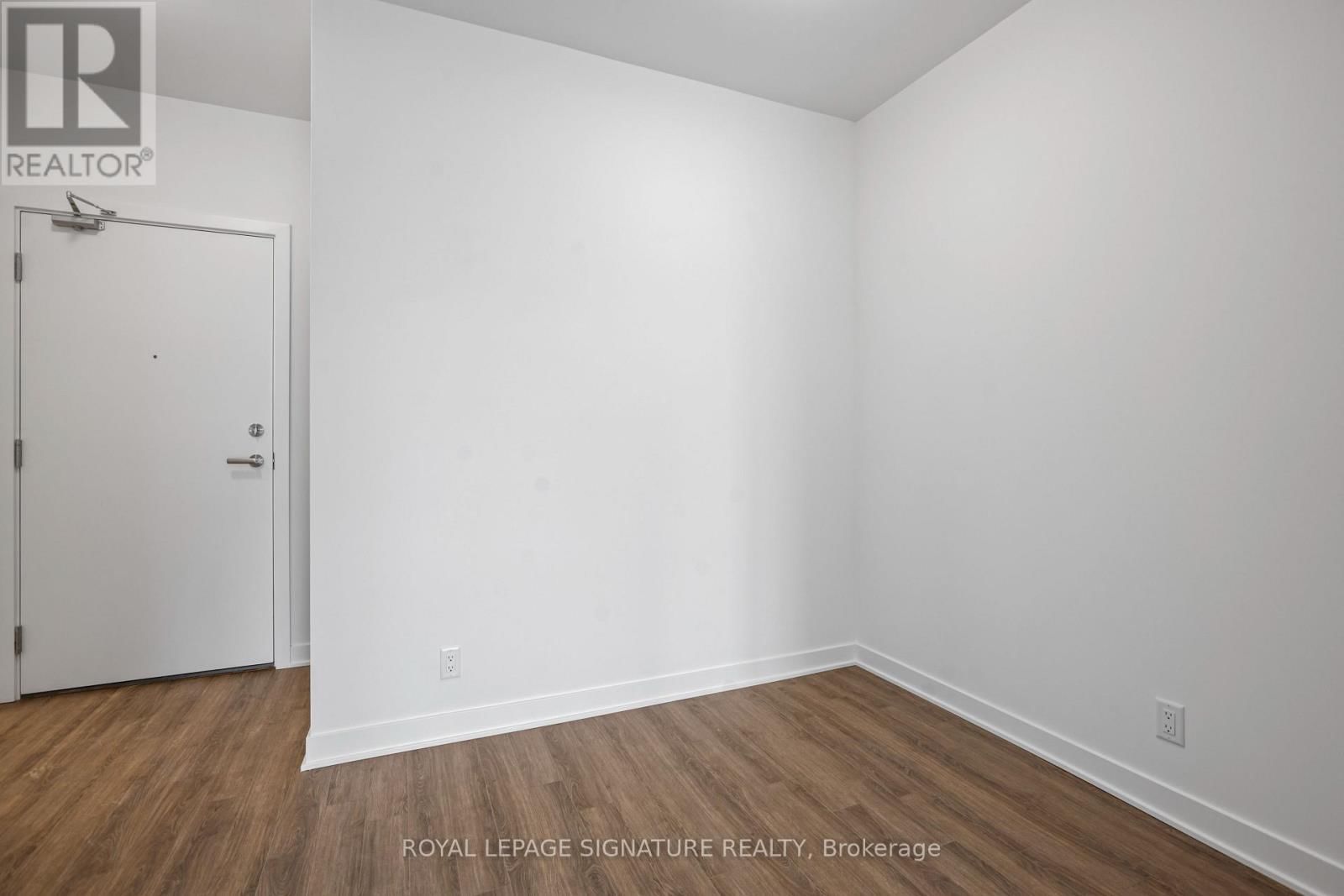 524 - 51 CLARINGTON BOULEVARD Image 11