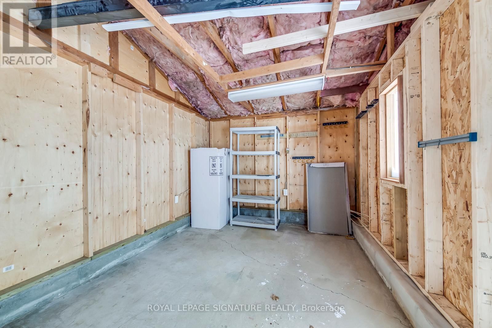 24 MERRITT ROAD Image 48