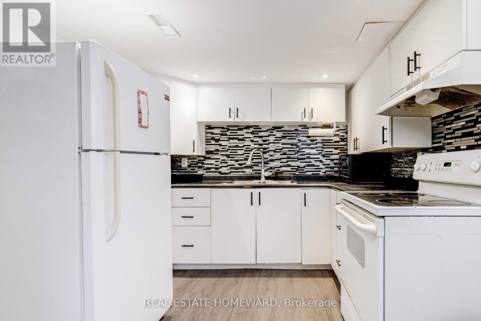 Basement - 113 PORCHESTER DRIVE Image 9