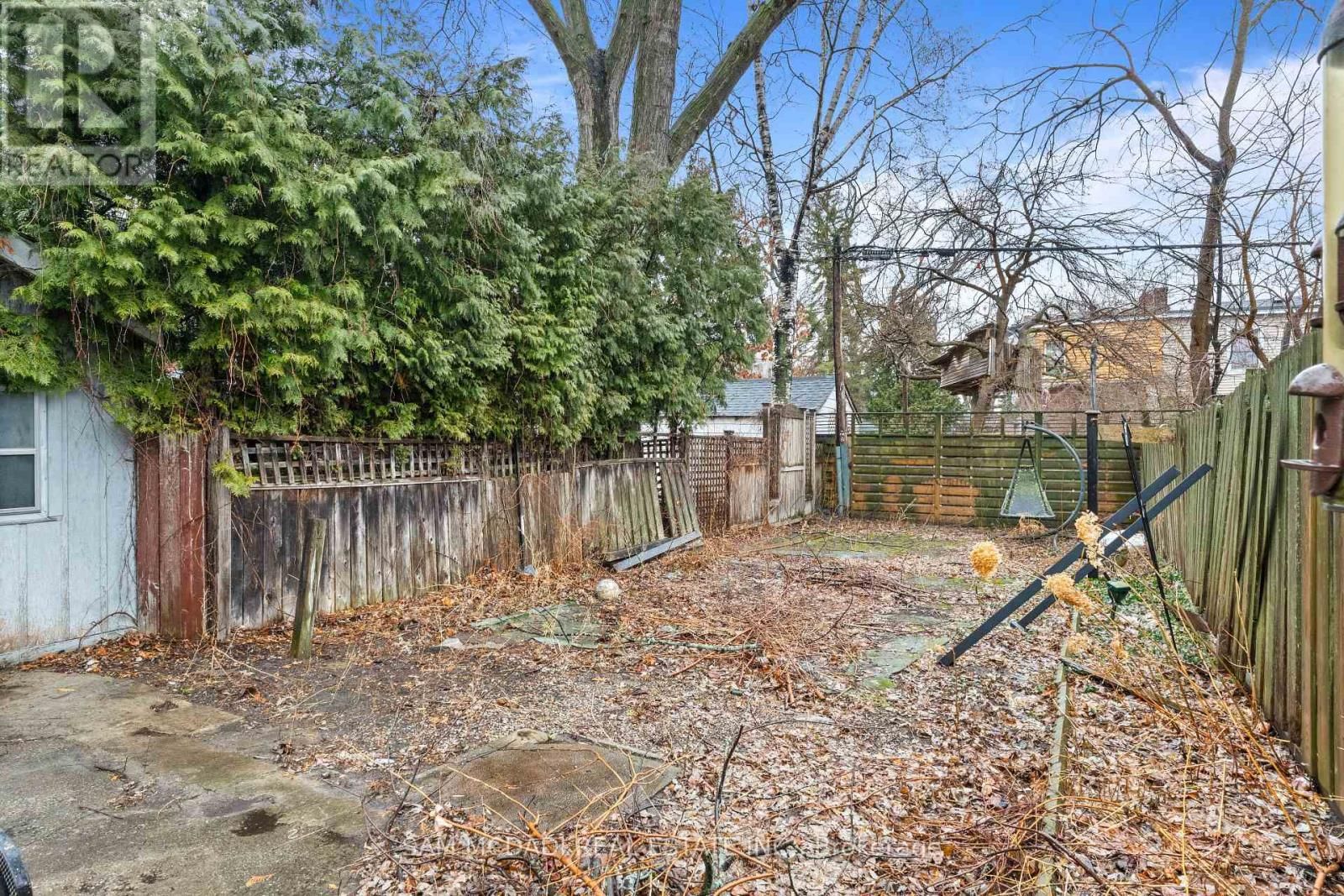 259 MILVERTON BOULEVARD Image 22