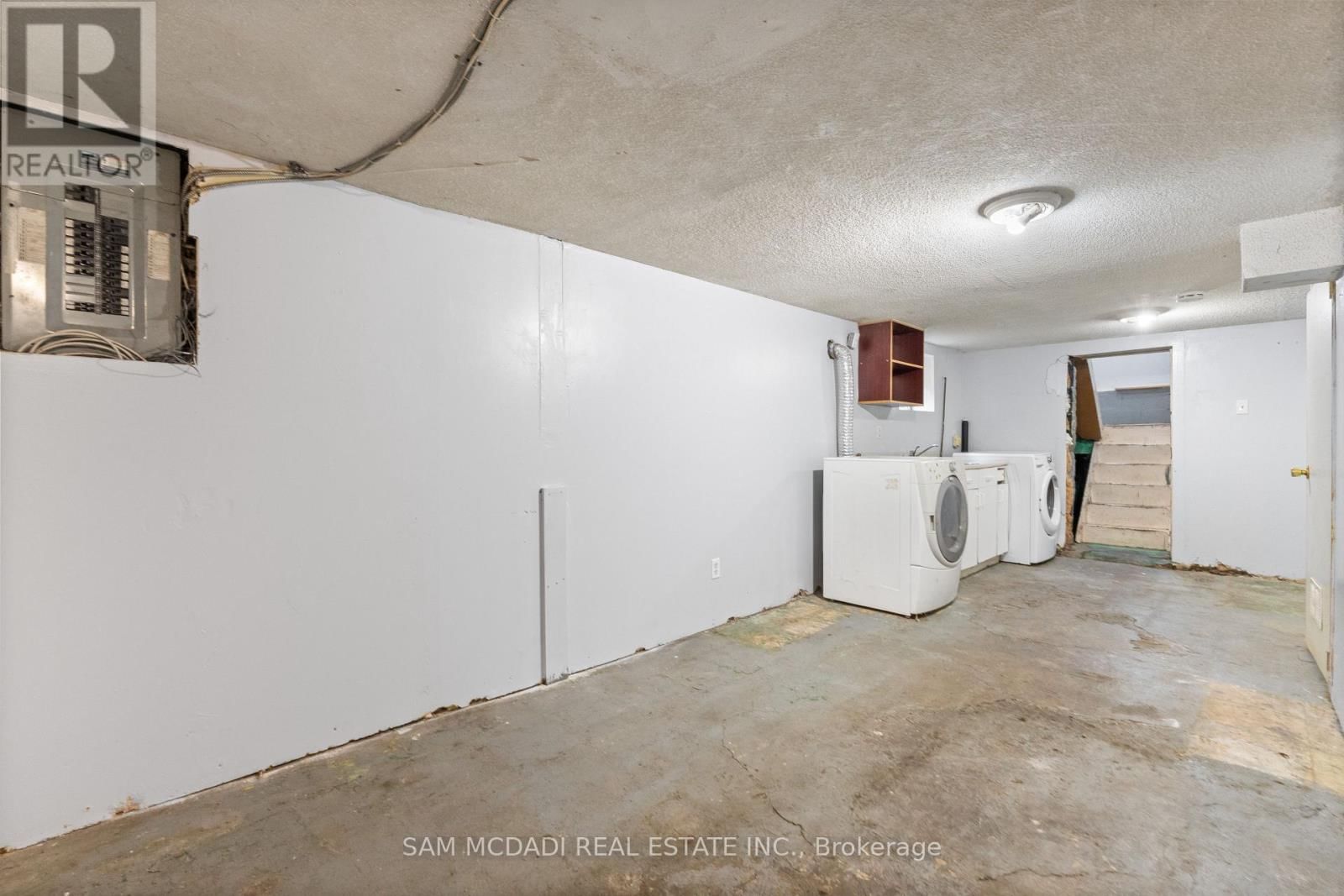 259 MILVERTON BOULEVARD Image 29