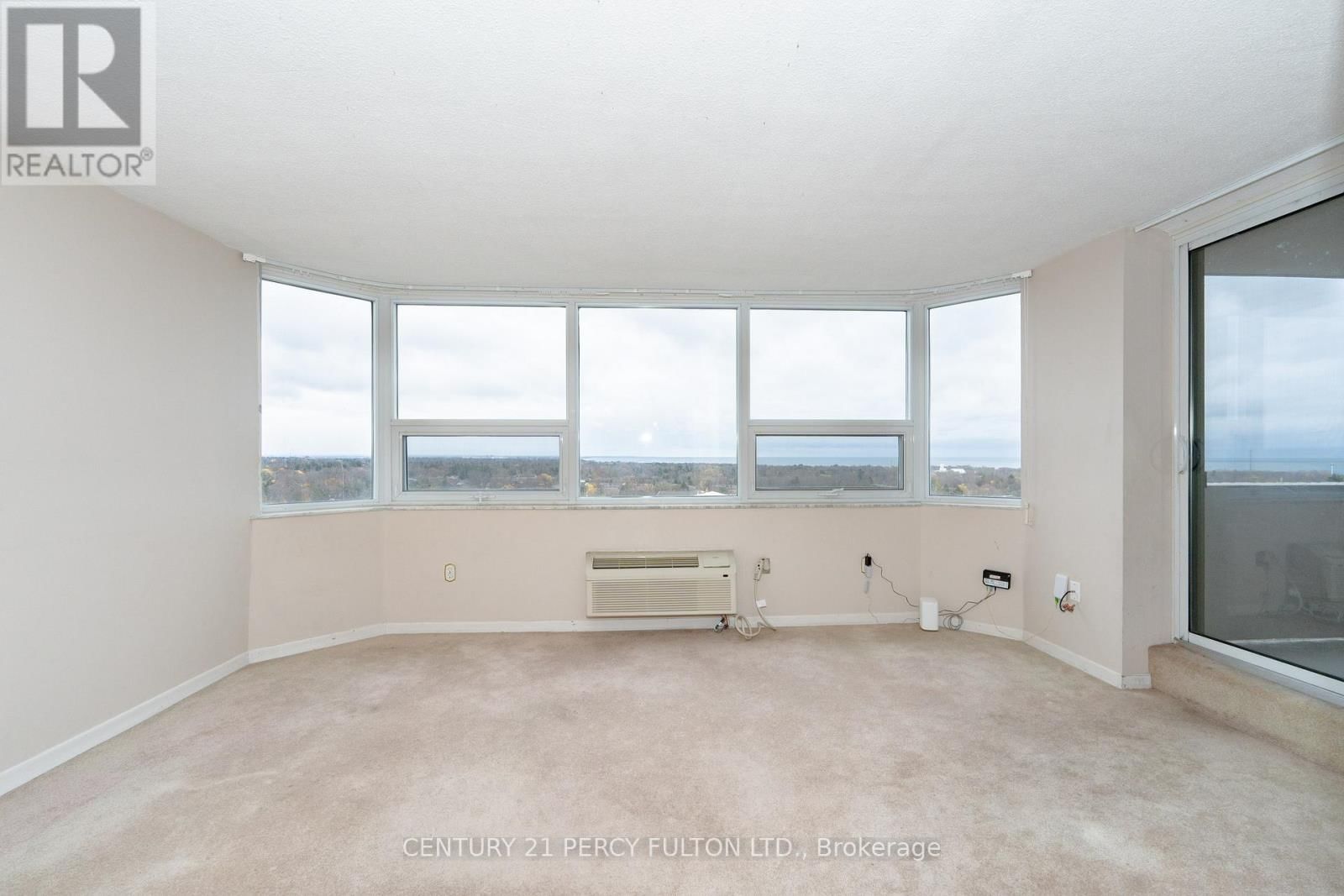 1403 - 121 LING ROAD Image 14