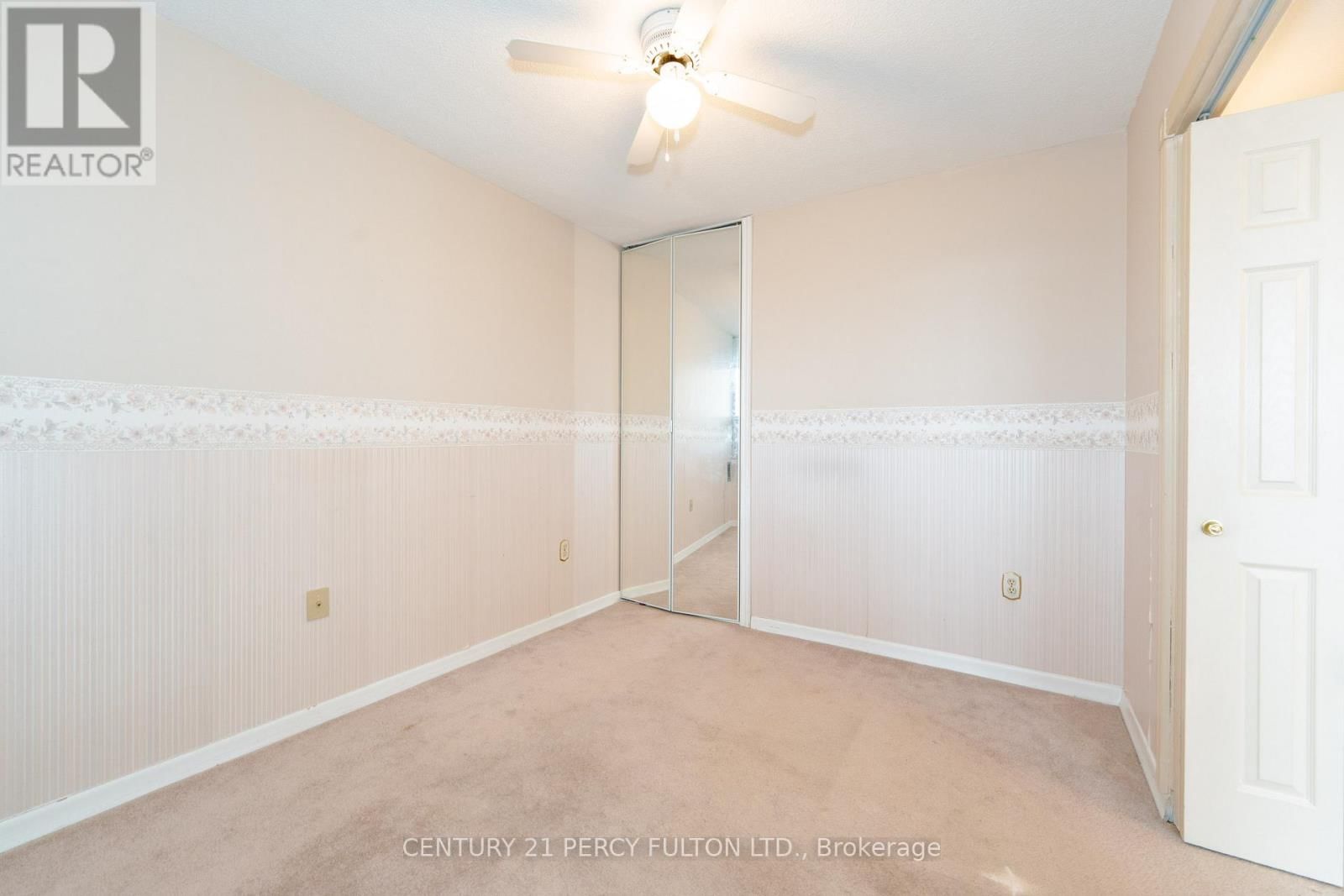 1403 - 121 LING ROAD Image 16