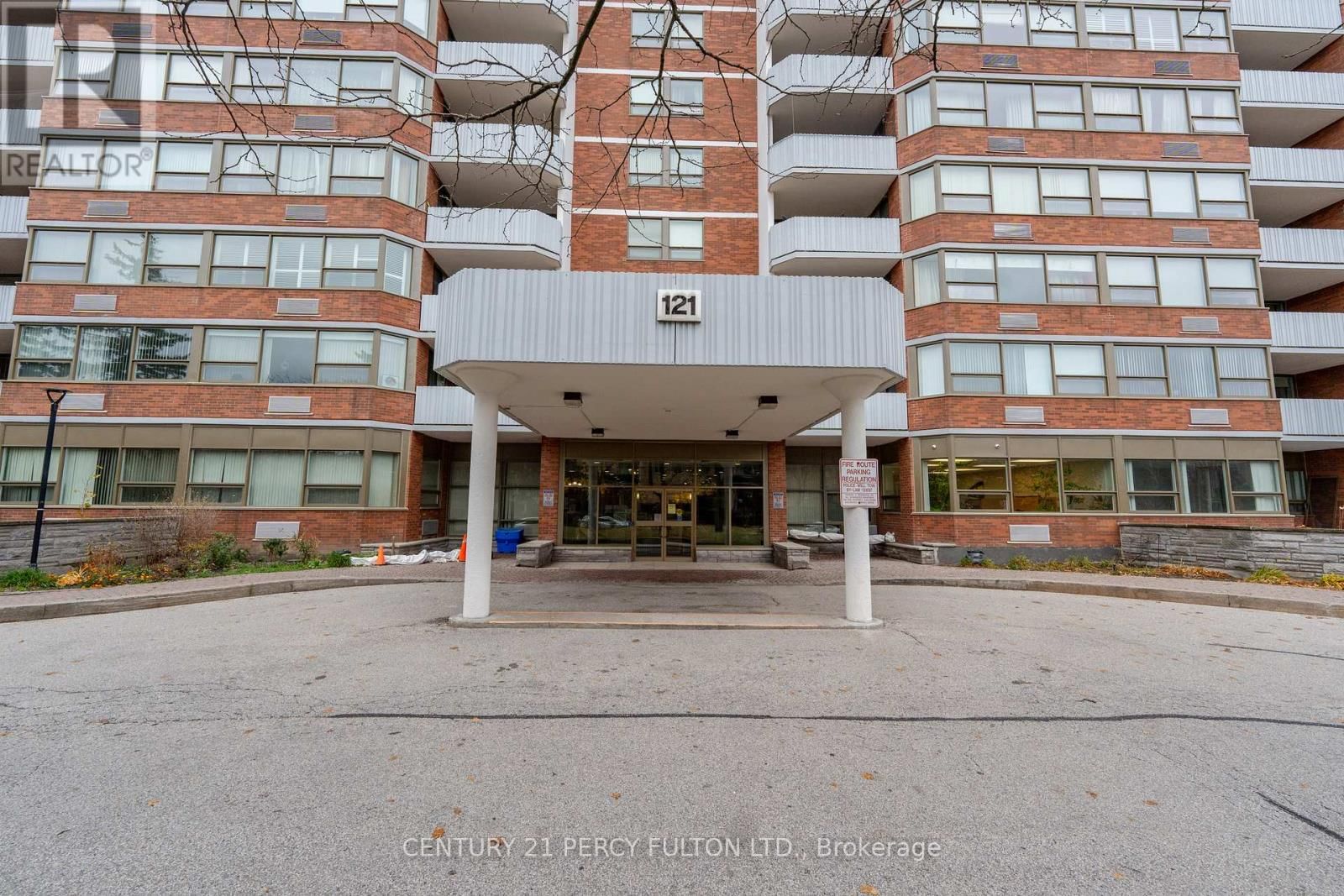1403 - 121 LING ROAD Image 2