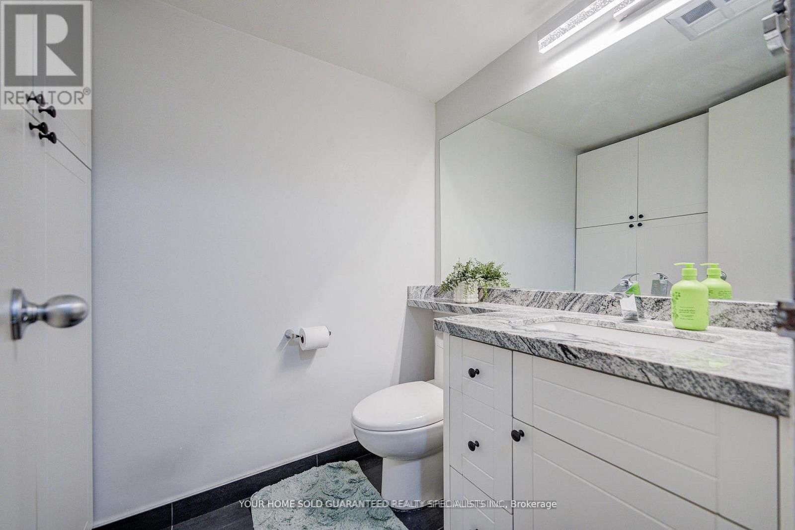 602 - 2721 VICTORIA PARK AVENUE Image 19