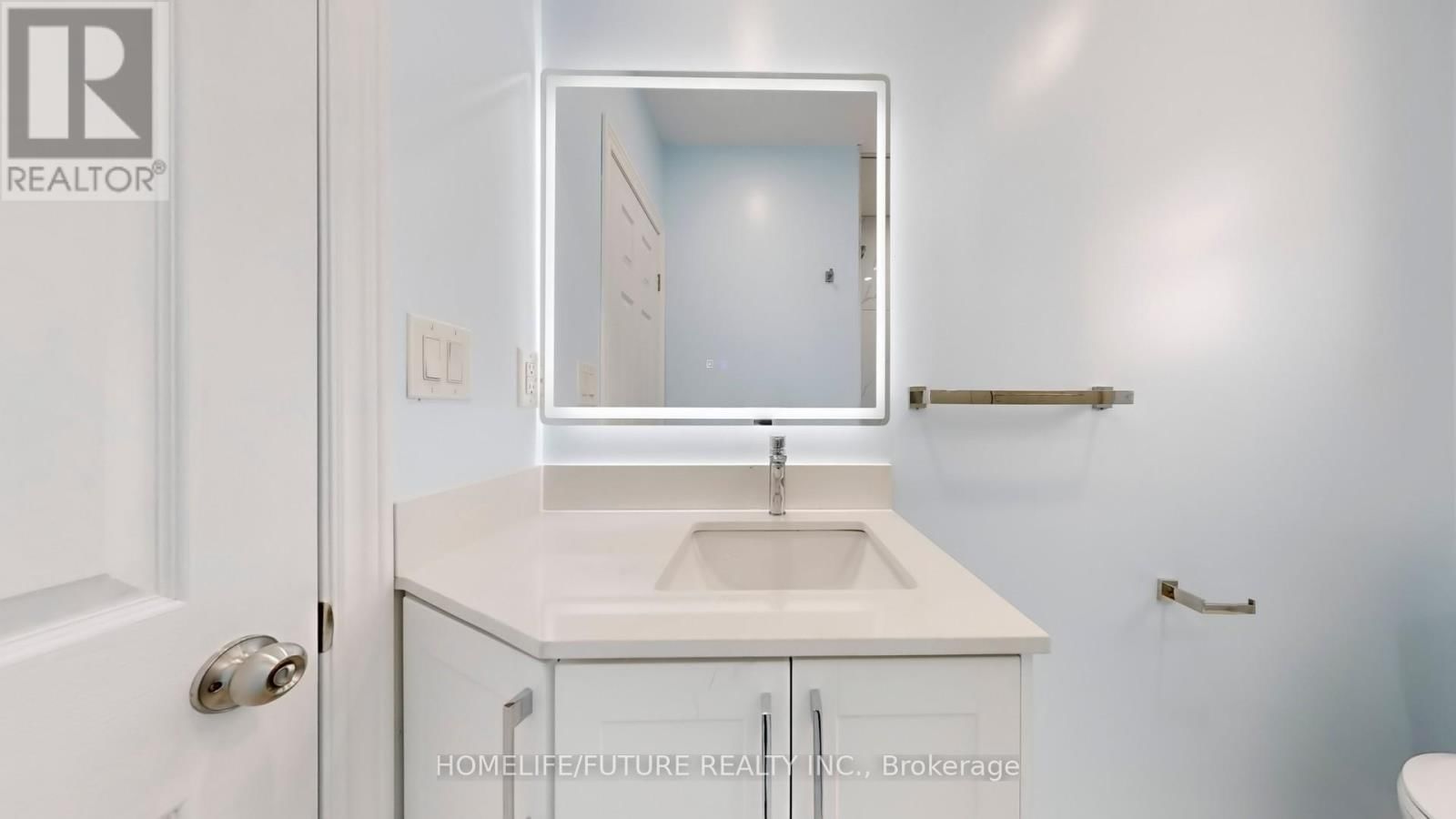 Main - 3732 ST CLAIR AVENUE EAST Image 27