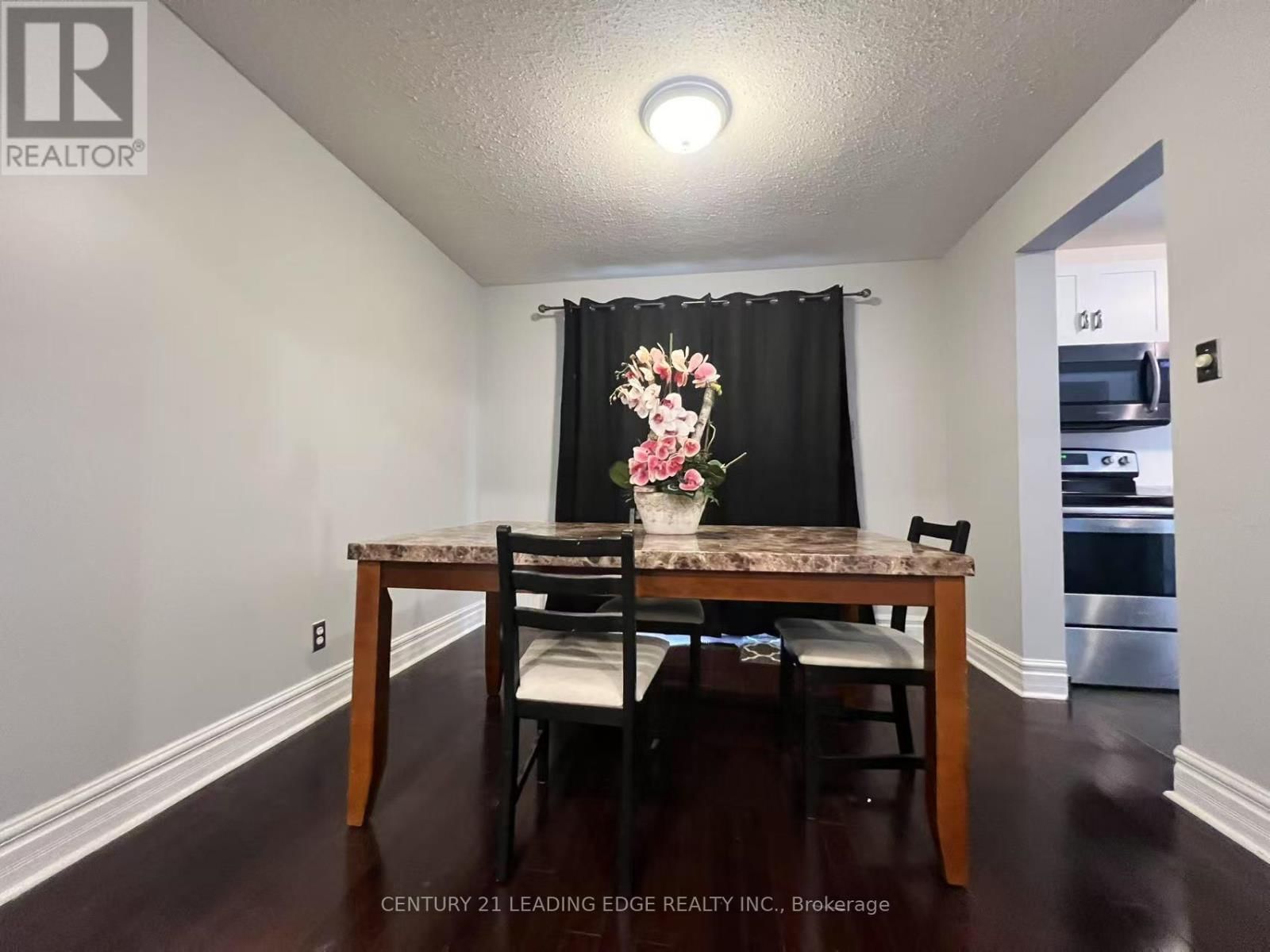 516 ALDER COURT Image 4