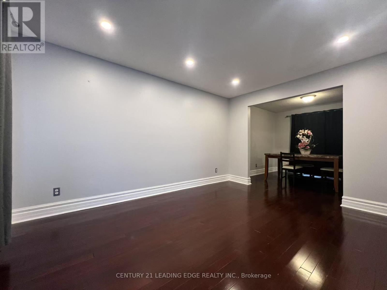 516 ALDER COURT Image 6