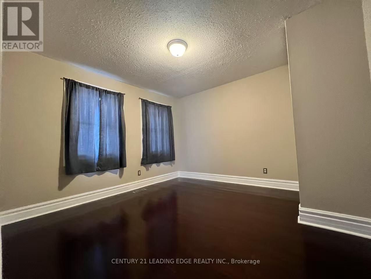 516 ALDER COURT Image 8