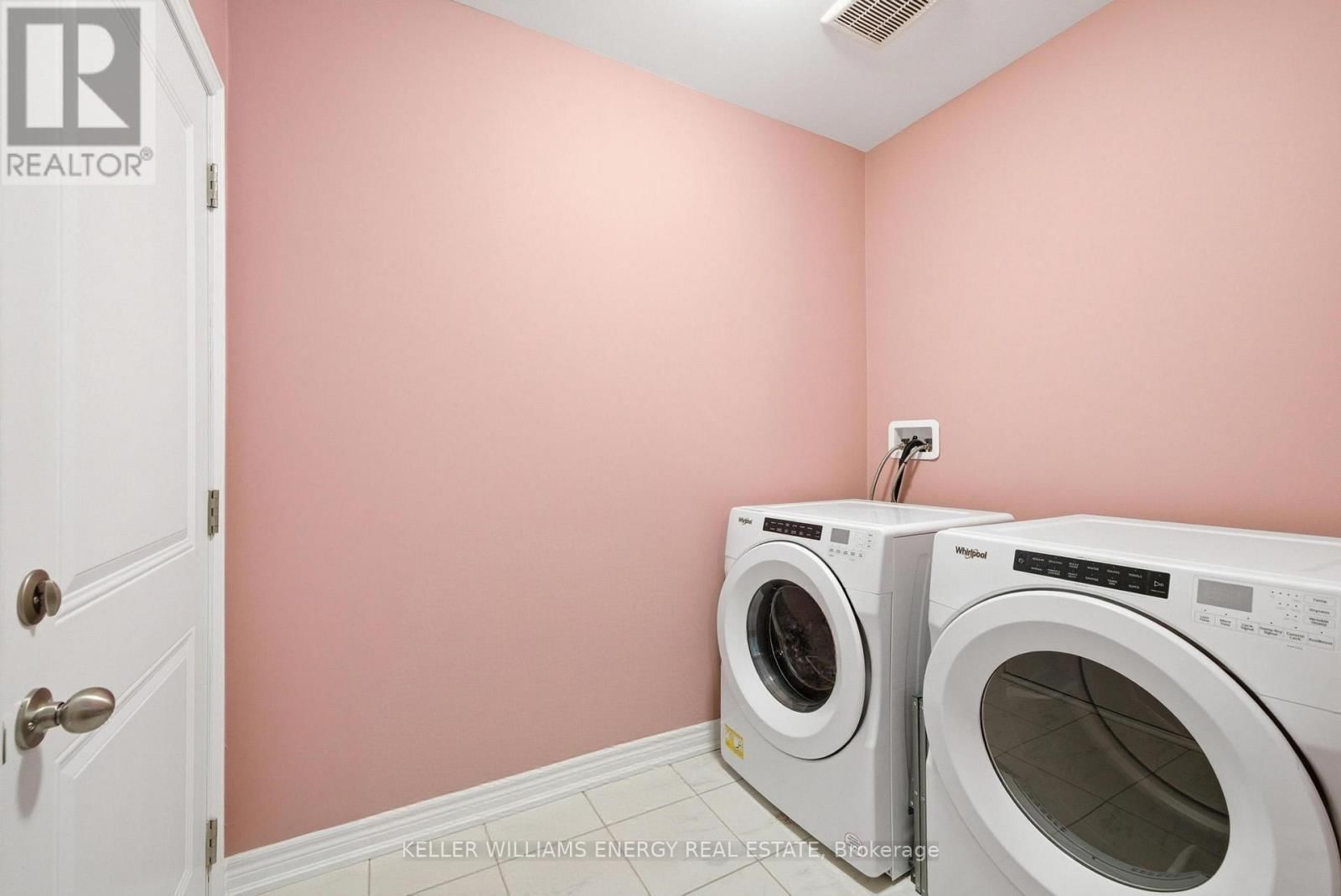 95 DORIAN DRIVE Image 43