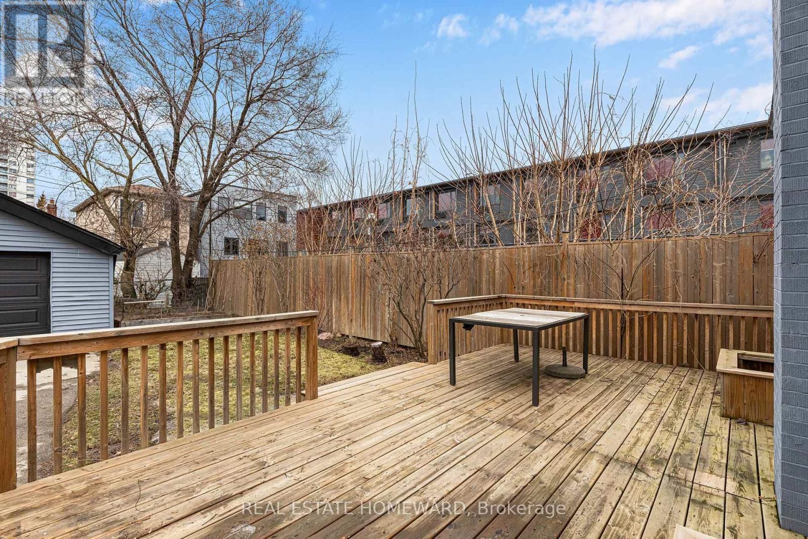 14 BRACEBRIDGE AVENUE EAST Image 27