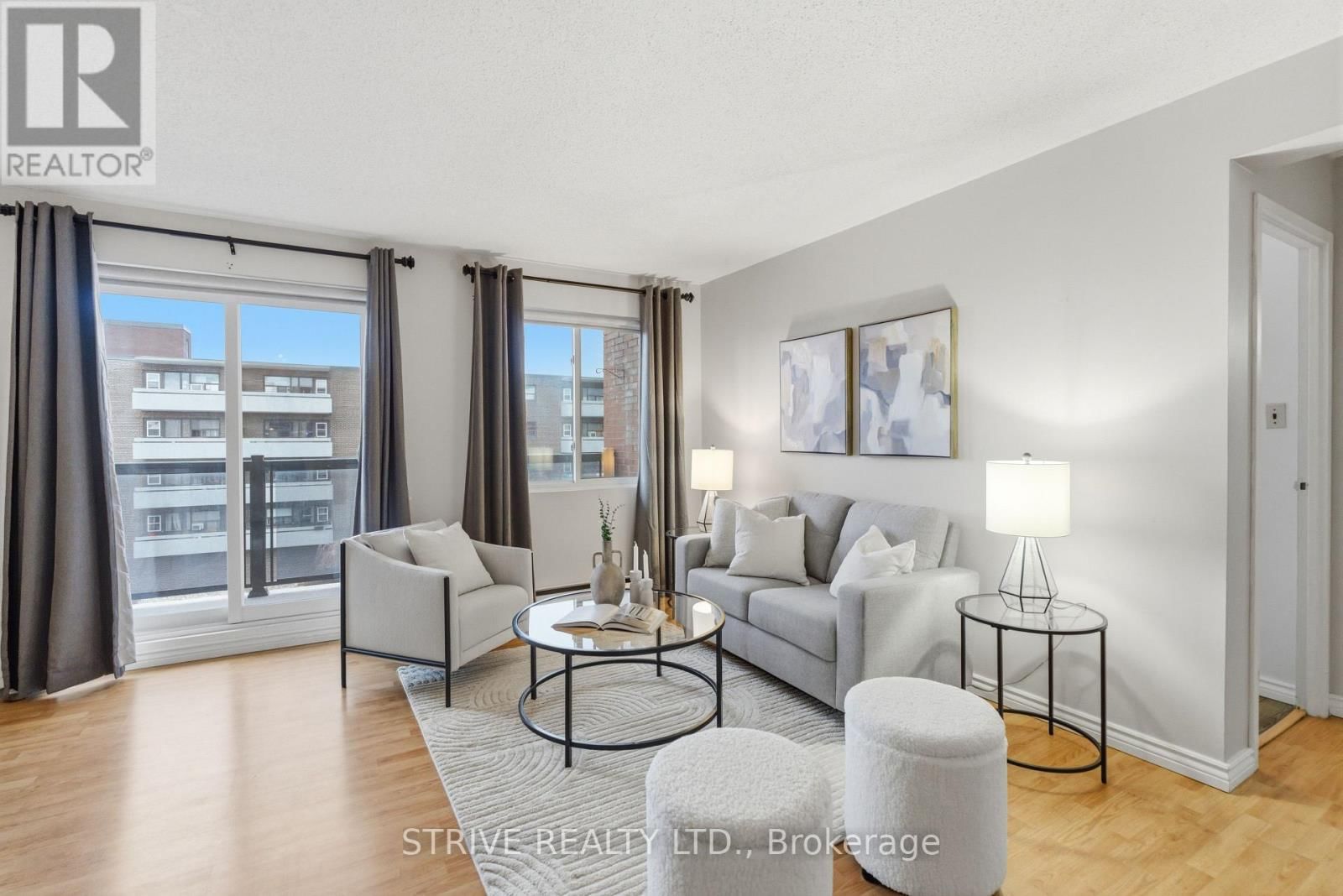 408 - 131 TAUNTON ROAD EAST Image 7