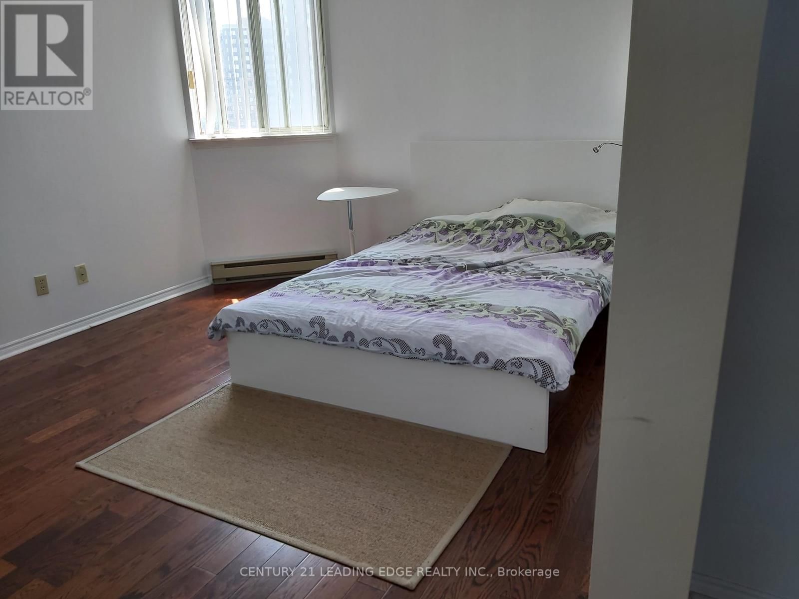 1011 - 160 ALTON TOWERS CIRCLE Image 6