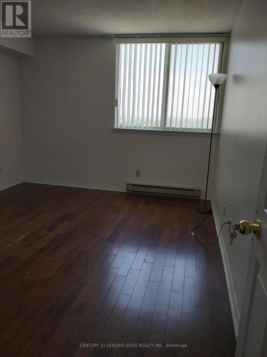 1011 - 160 ALTON TOWERS CIRCLE Image 9