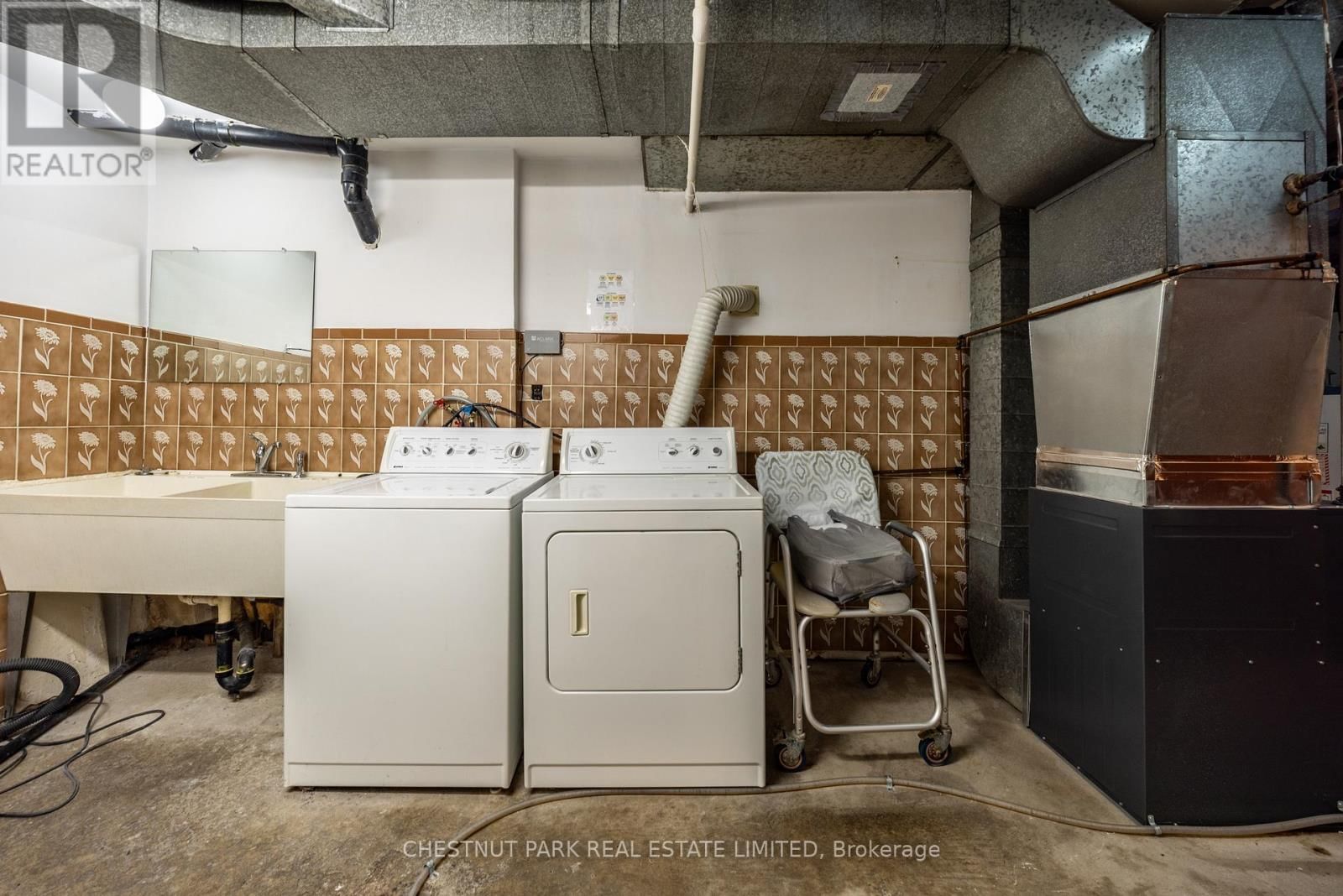 49 WOODVILLE AVENUE Image 36