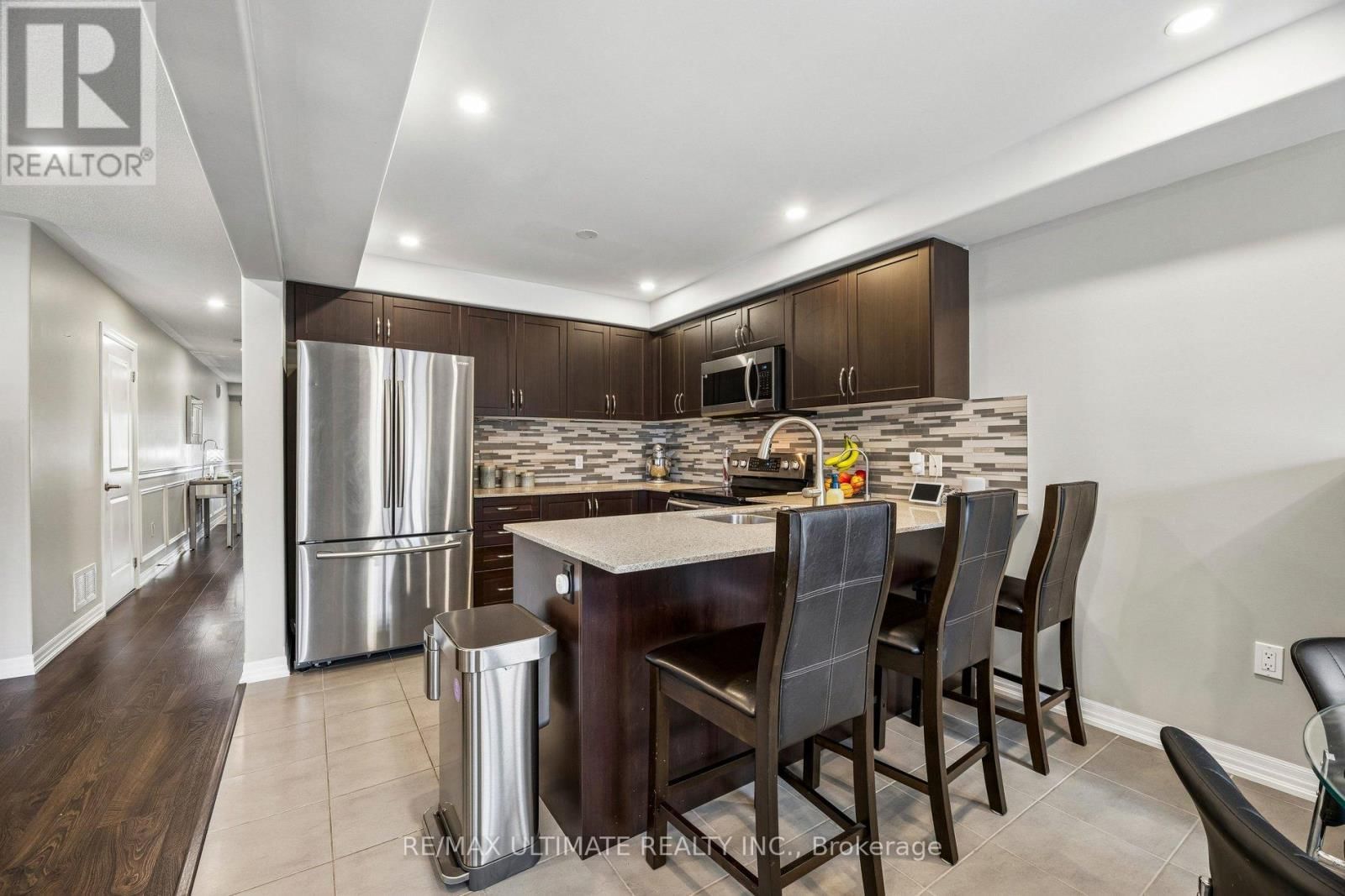 1825 SILVERSTONE CRESCENT Image 17