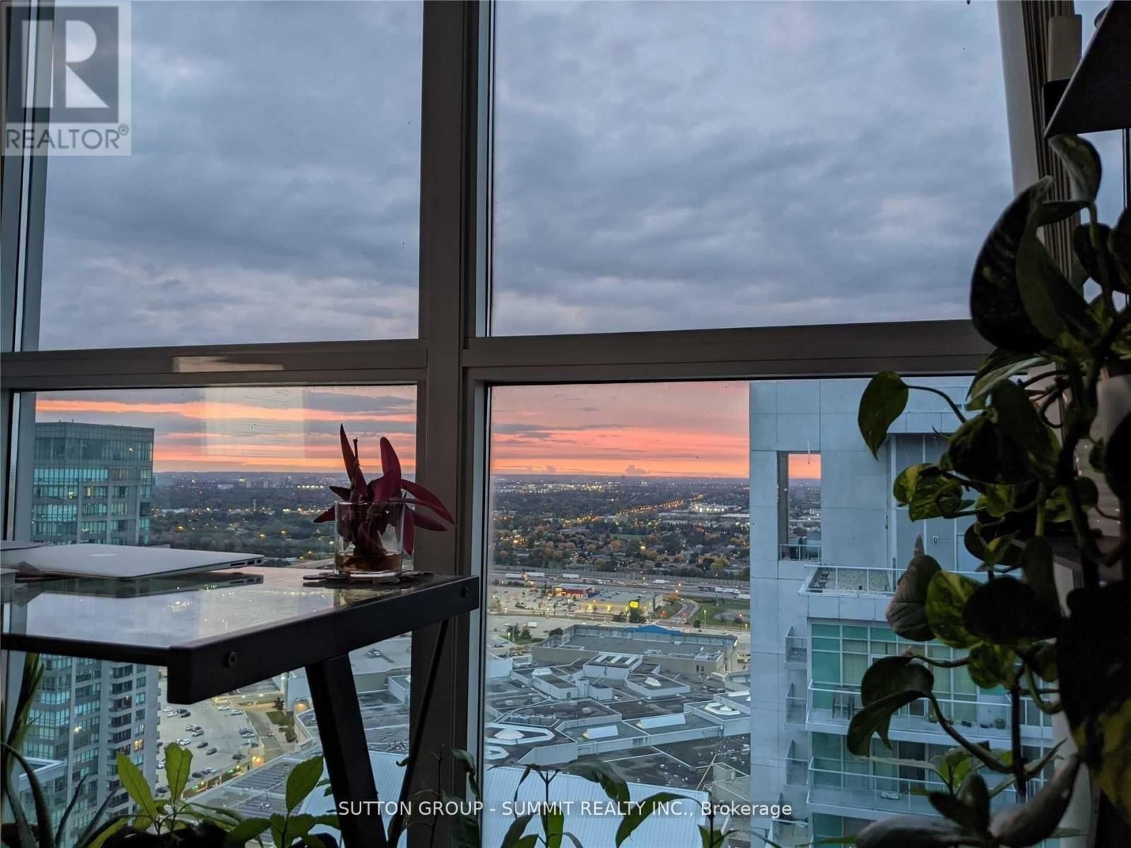 3904 - 50 TOWN CENTRE COURT Image 19