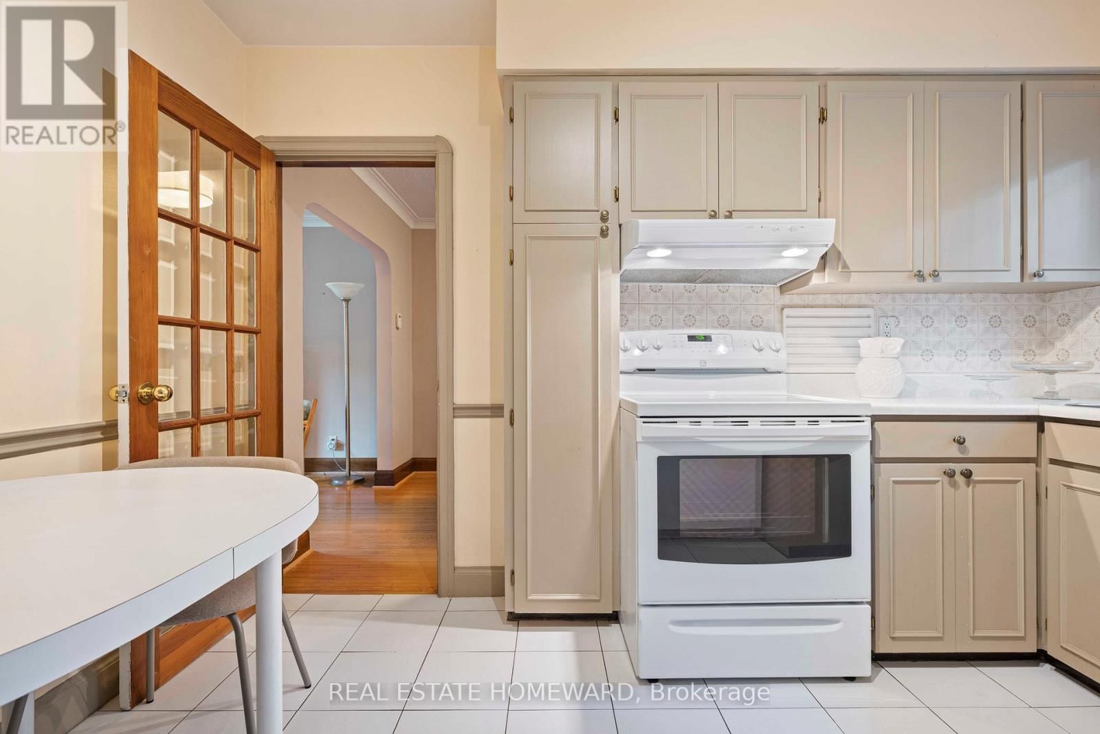 59 PARKVIEW HILL CRESCENT Image 11