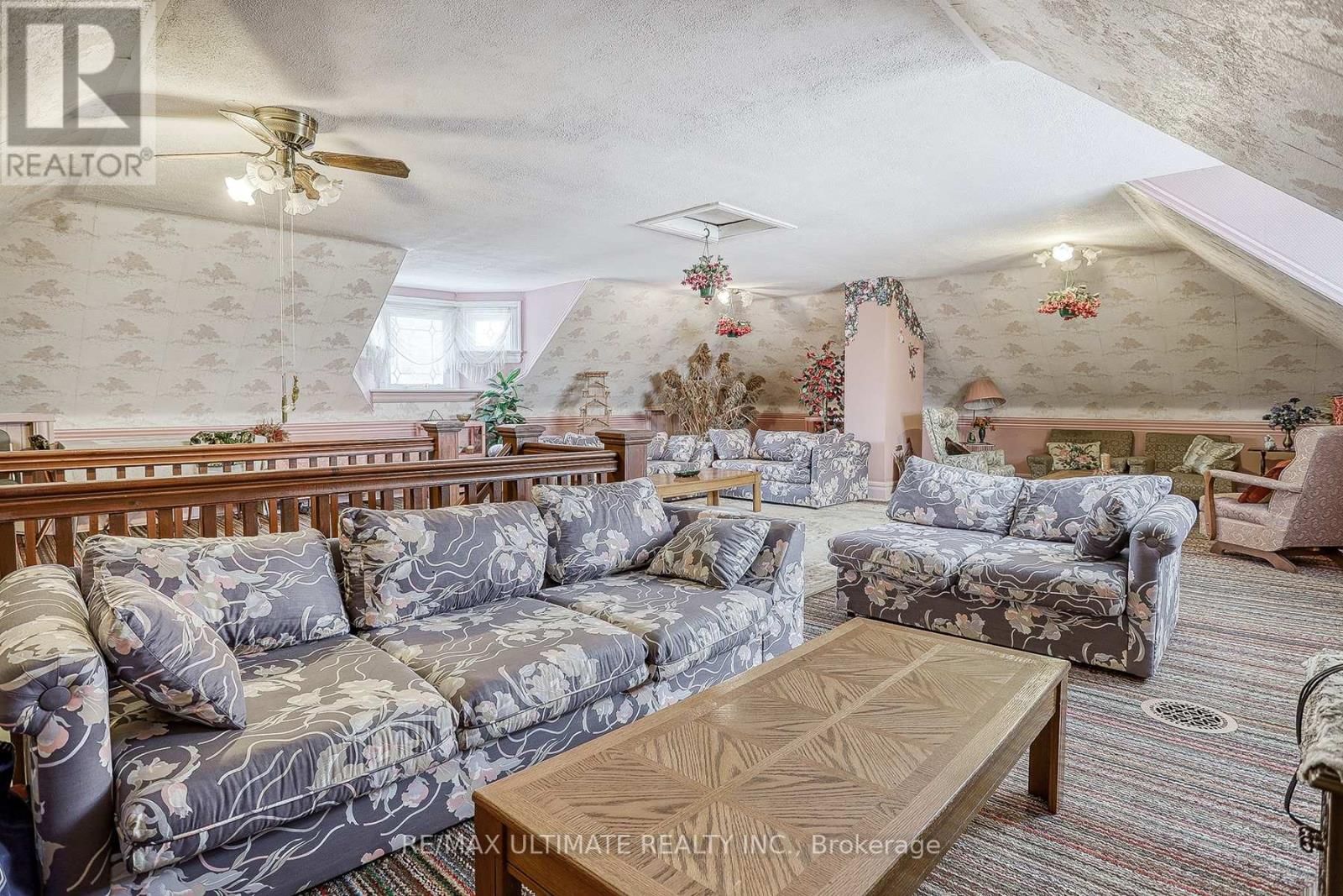 456 MANSE ROAD Image 37