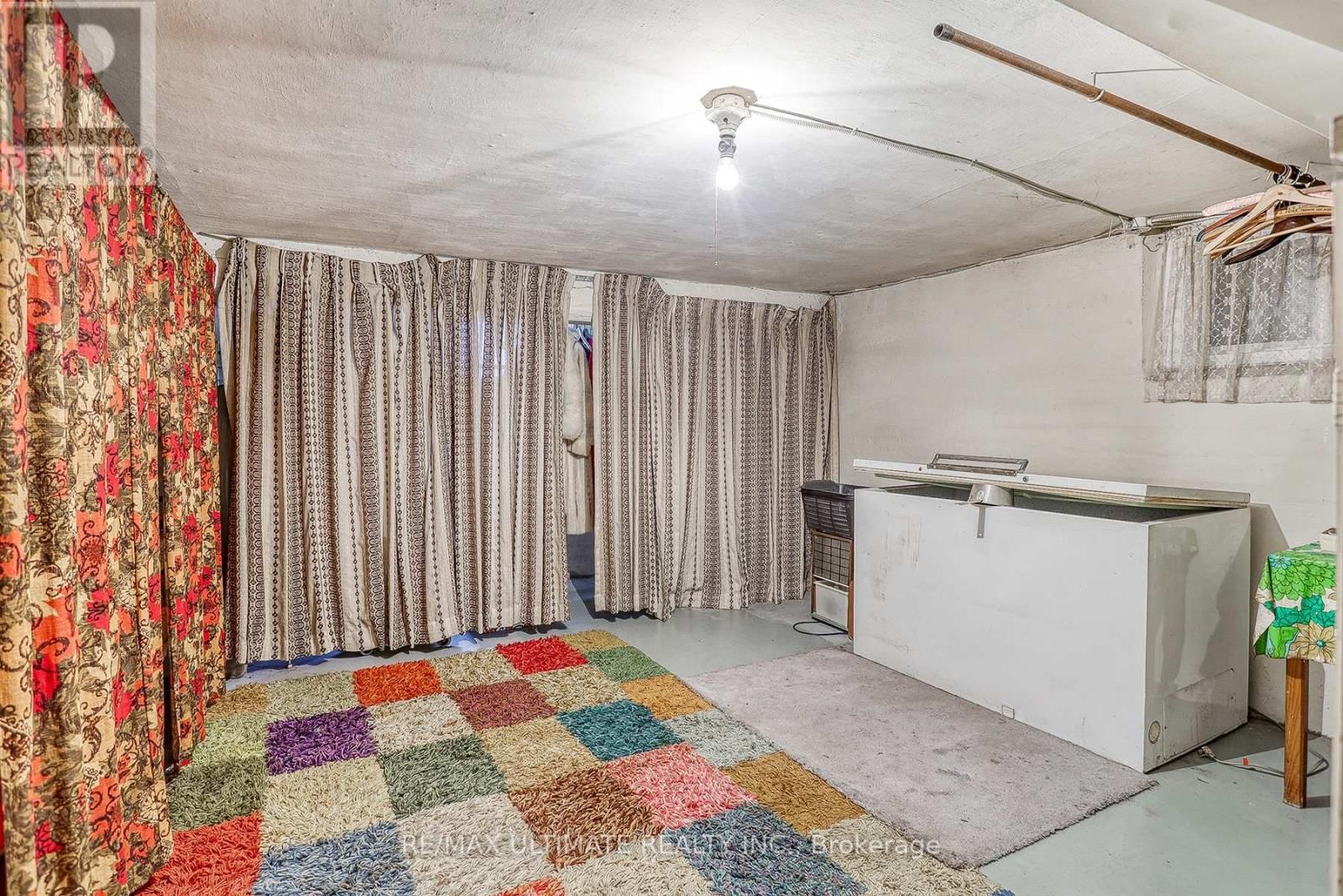 456 MANSE ROAD Image 41