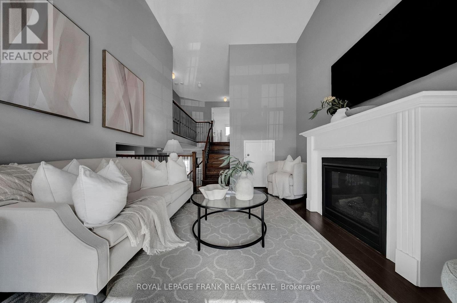 19 JACK ROACH ST STREET Image 20