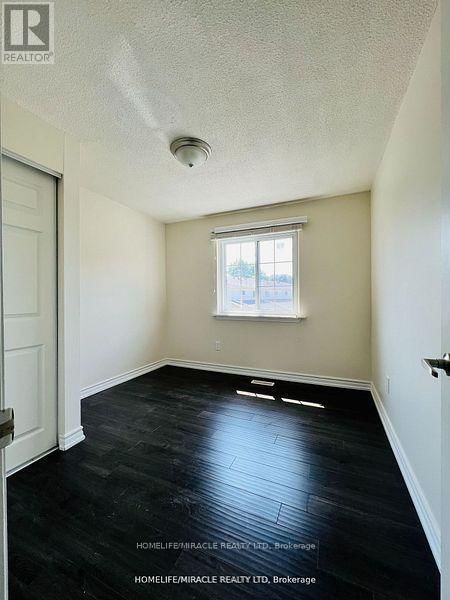 11 - 50 BLACKWELL AVENUE Image 11